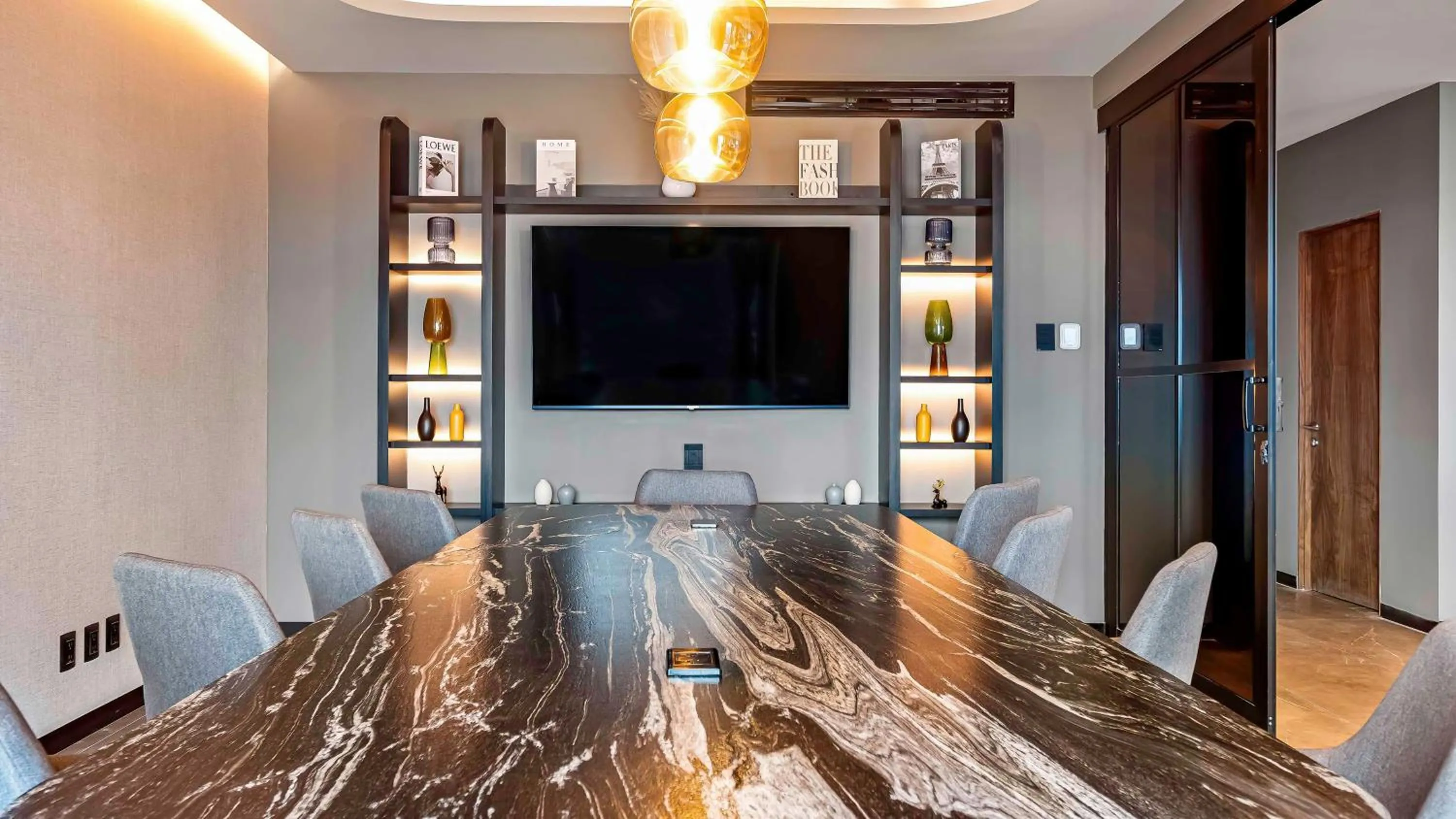 Property building in Hilton Queretaro