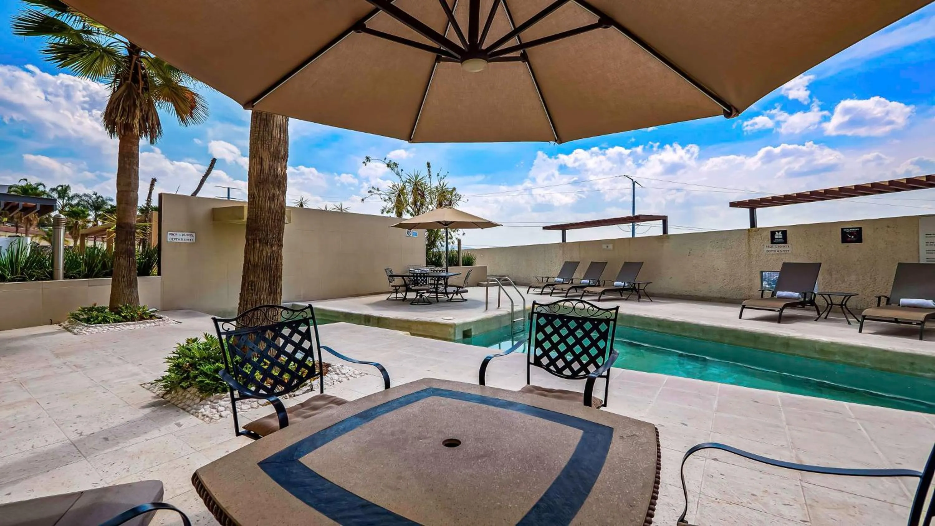Pool view in Hilton Queretaro
