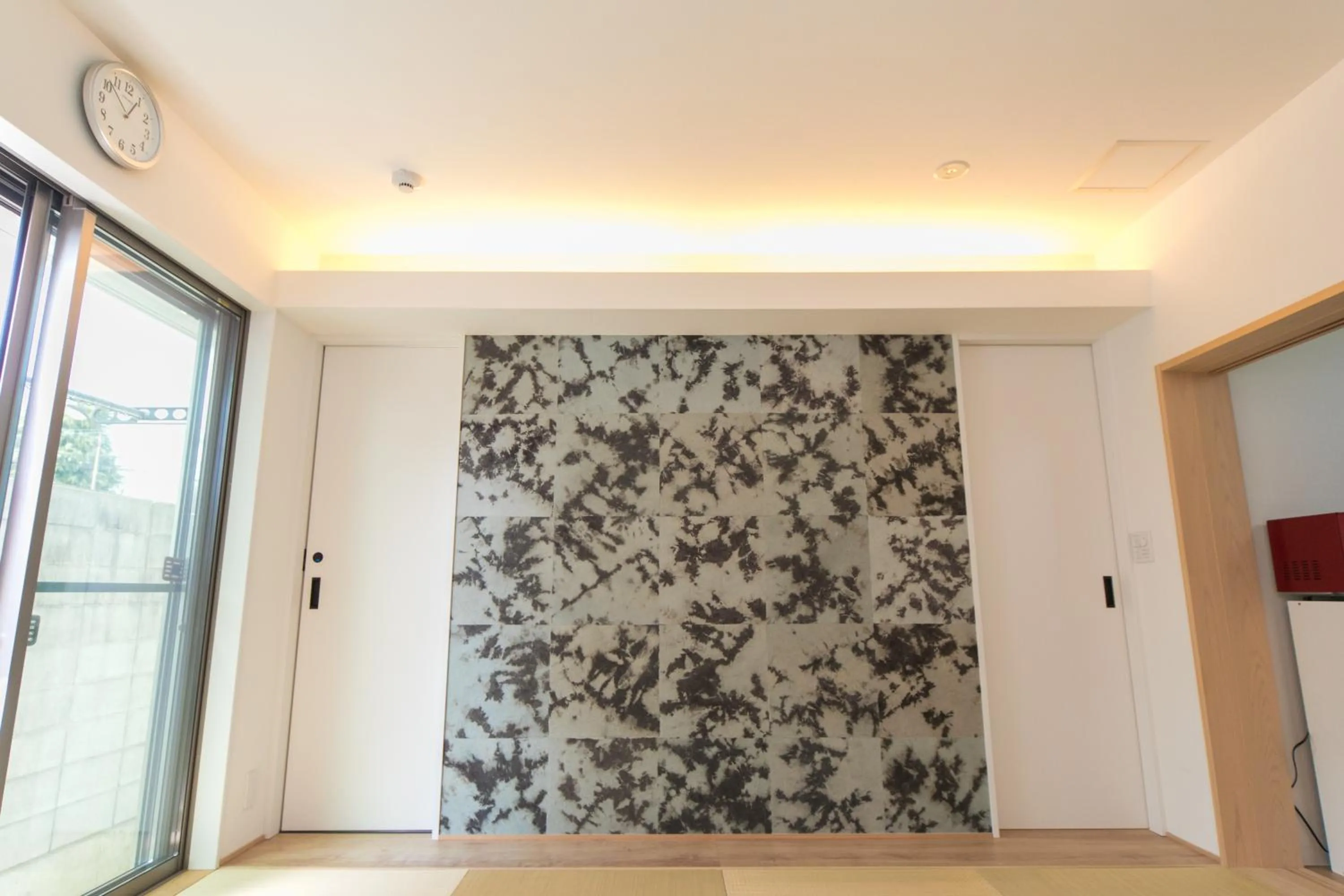 Photo of the whole room in Kevin's Place II (Annex)