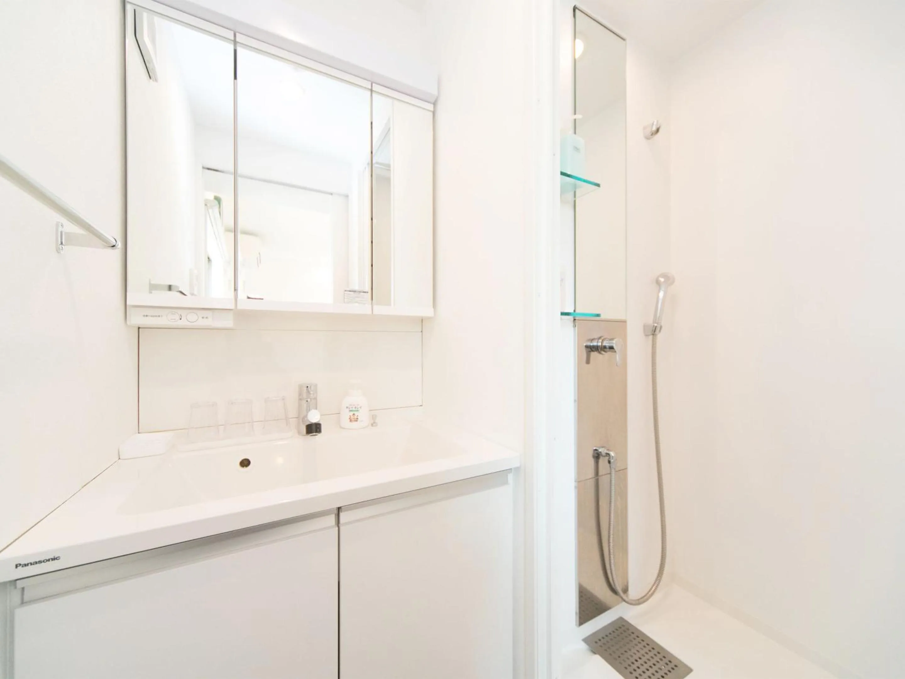 Bathroom in Kevin's Place II (Annex)