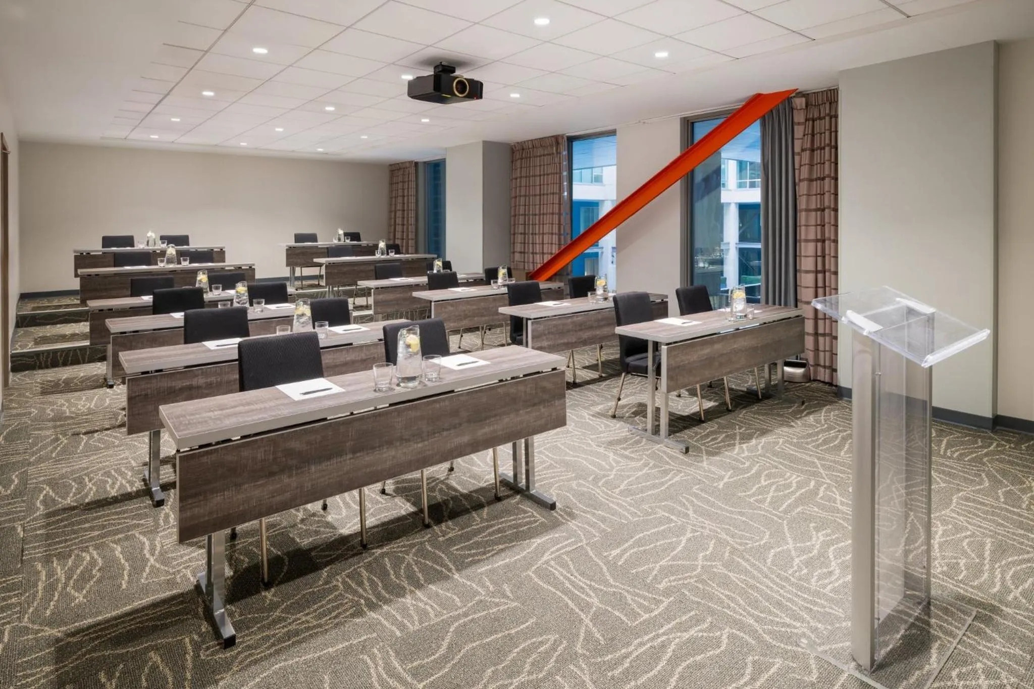 Meeting/conference room in EVEN Hotel Pittsburgh Downtown by IHG