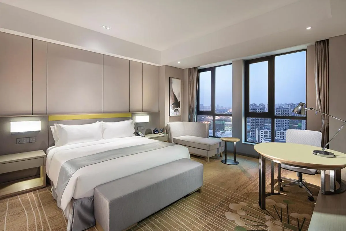 Bedroom, Bed in Holiday Inn Tianjin Wuqing by IHG