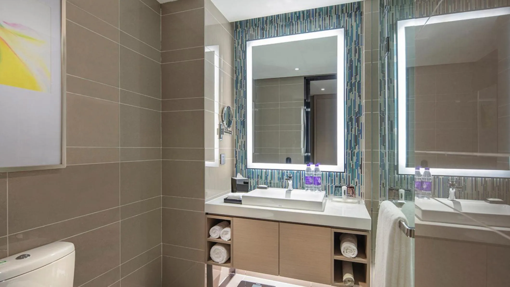 Photo of the whole room in Holiday Inn Tianjin Wuqing by IHG