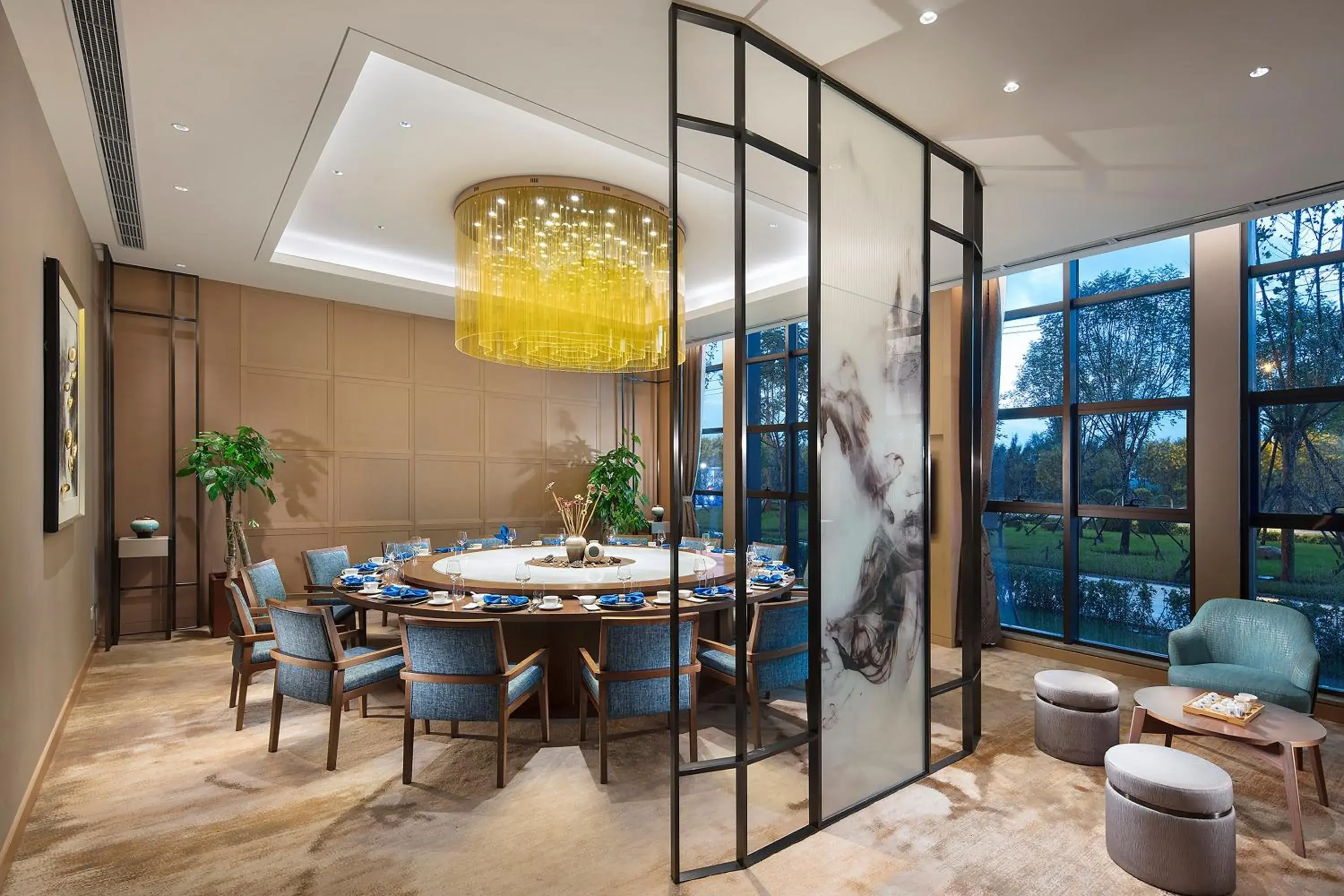 Restaurant/places to eat in Holiday Inn Tianjin Wuqing by IHG Restaurant/places to eat in Holiday Inn Tianjin Wuqing by IHG