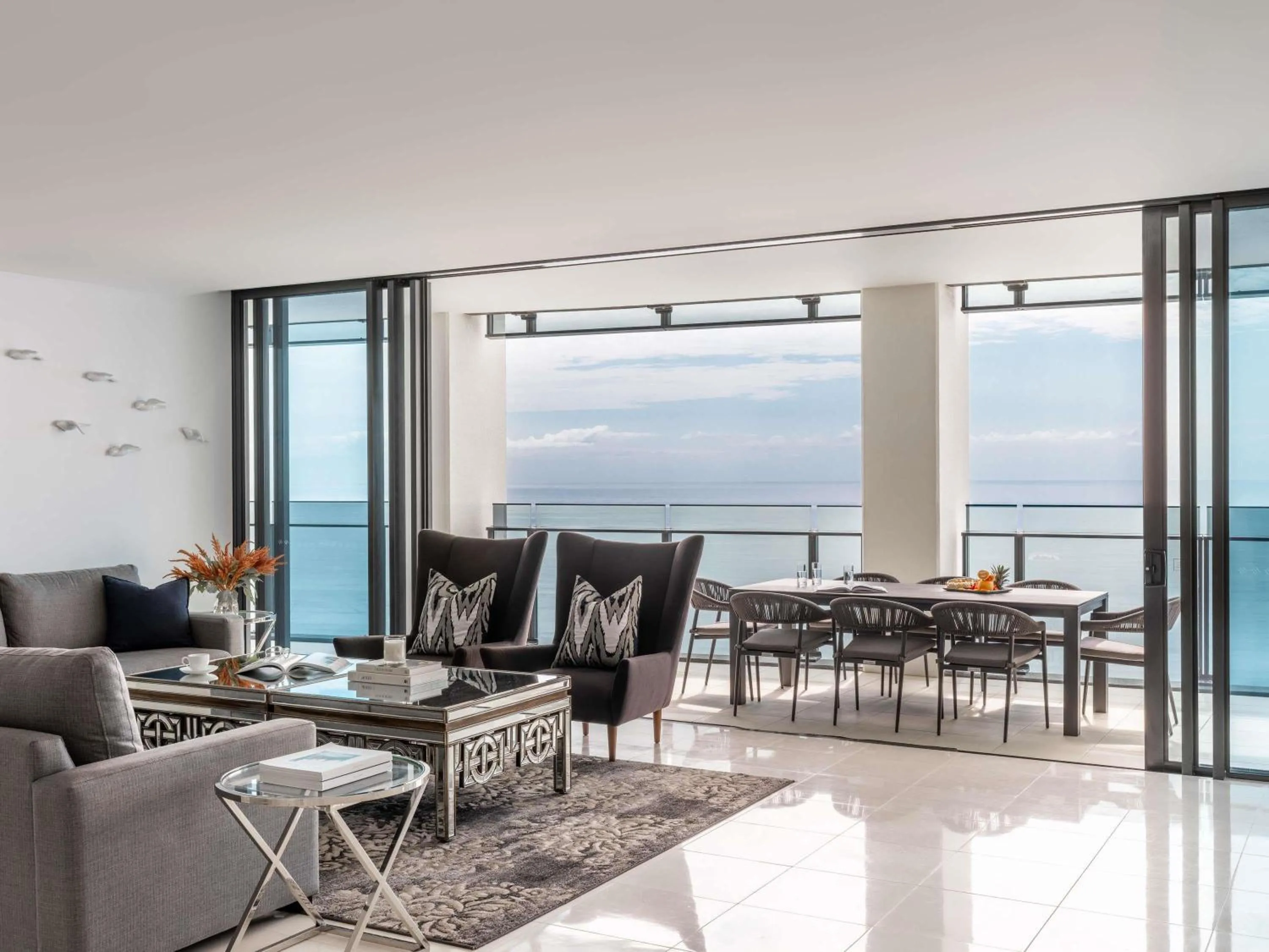 Bedroom in Peppers Soul Surfers Paradise