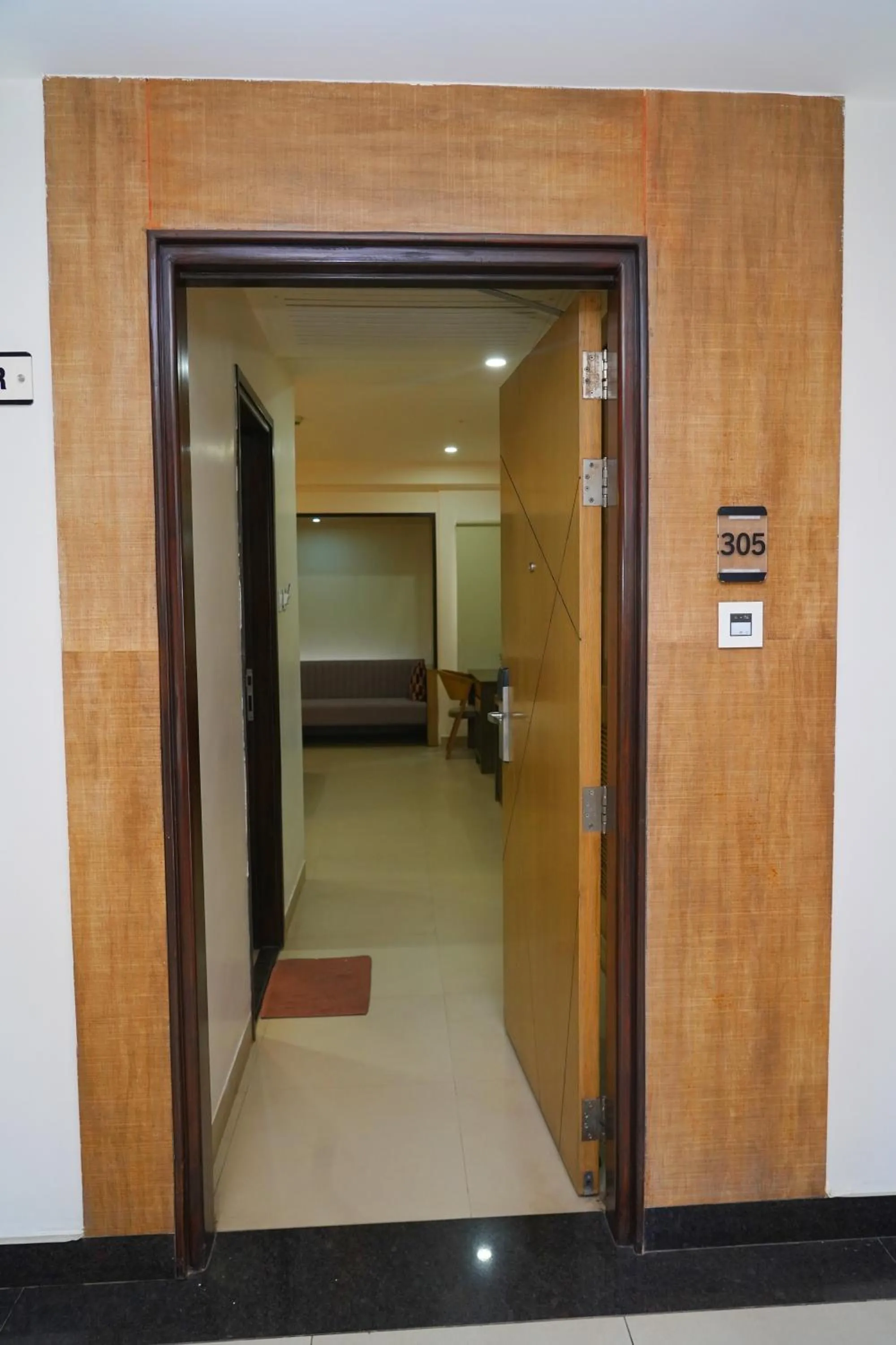 room service in Purple Cloud Hotel