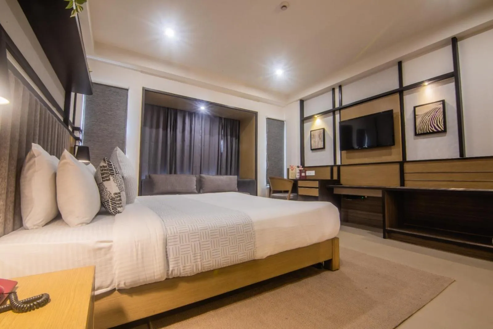 Bed in Purple Cloud Hotel