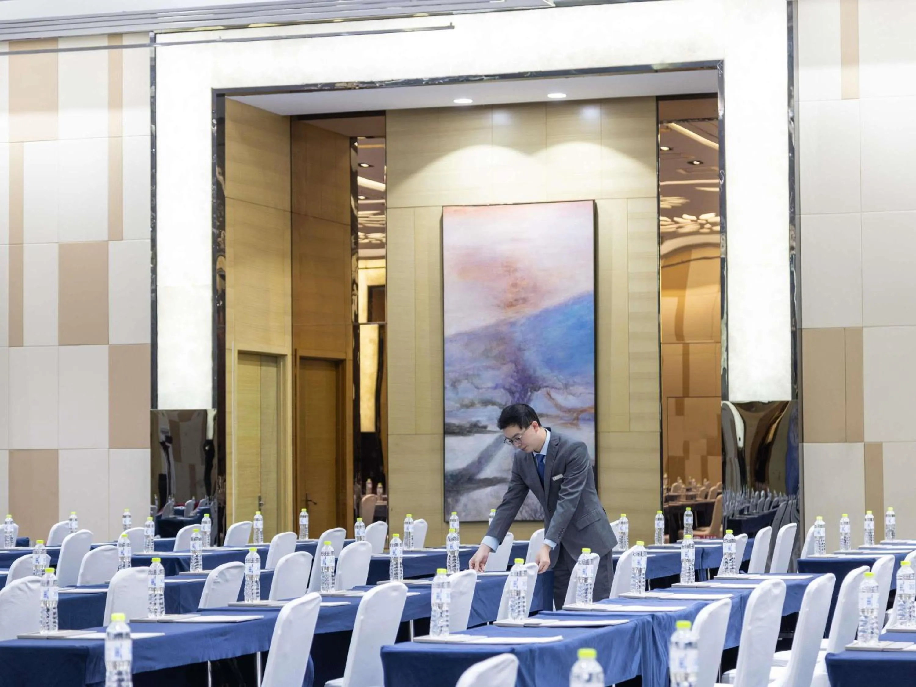 Meeting/conference room in Grand Mercure Jinan Sunshine