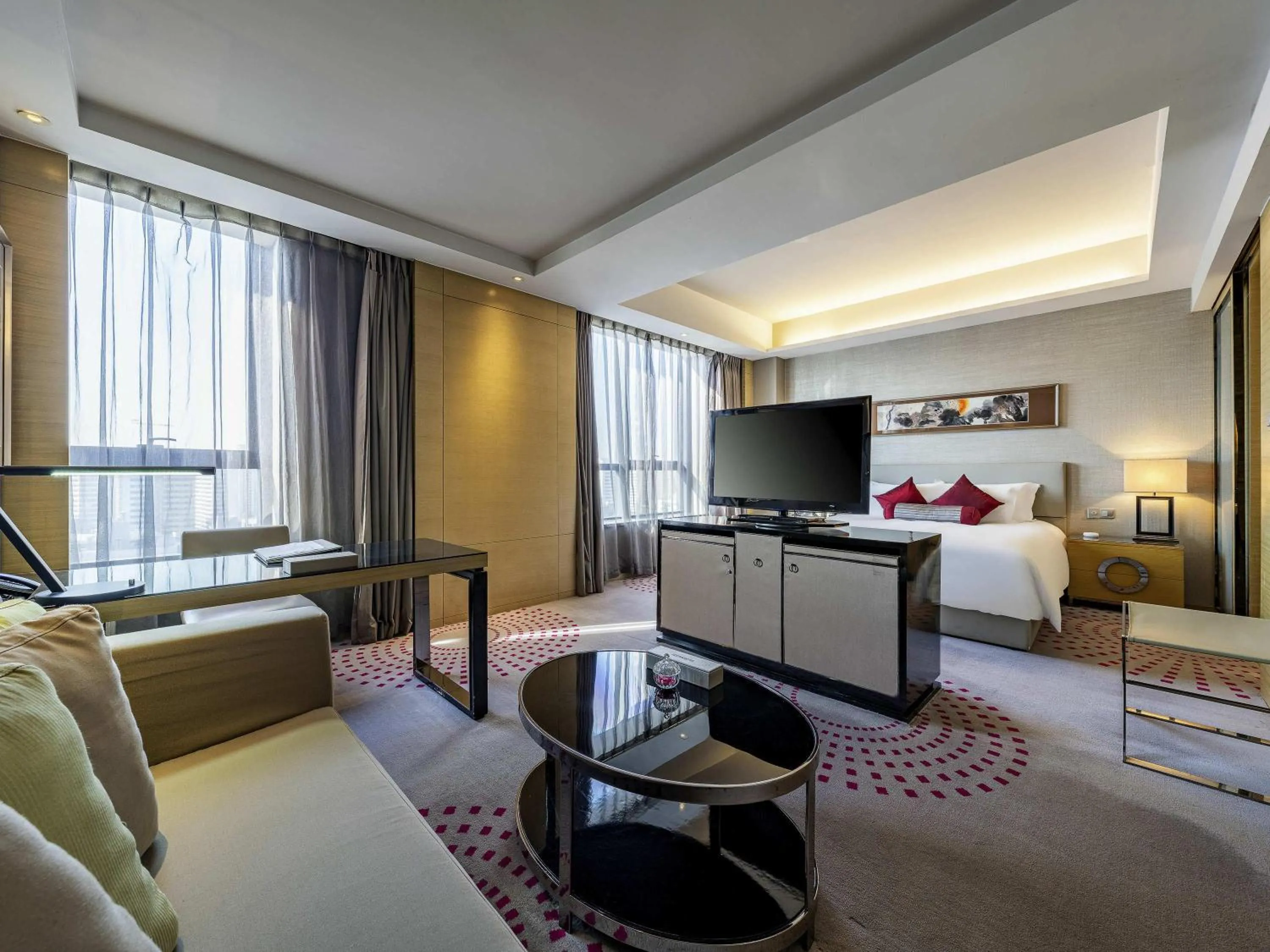 Bedroom, Bed in Grand Mercure Jinan Sunshine