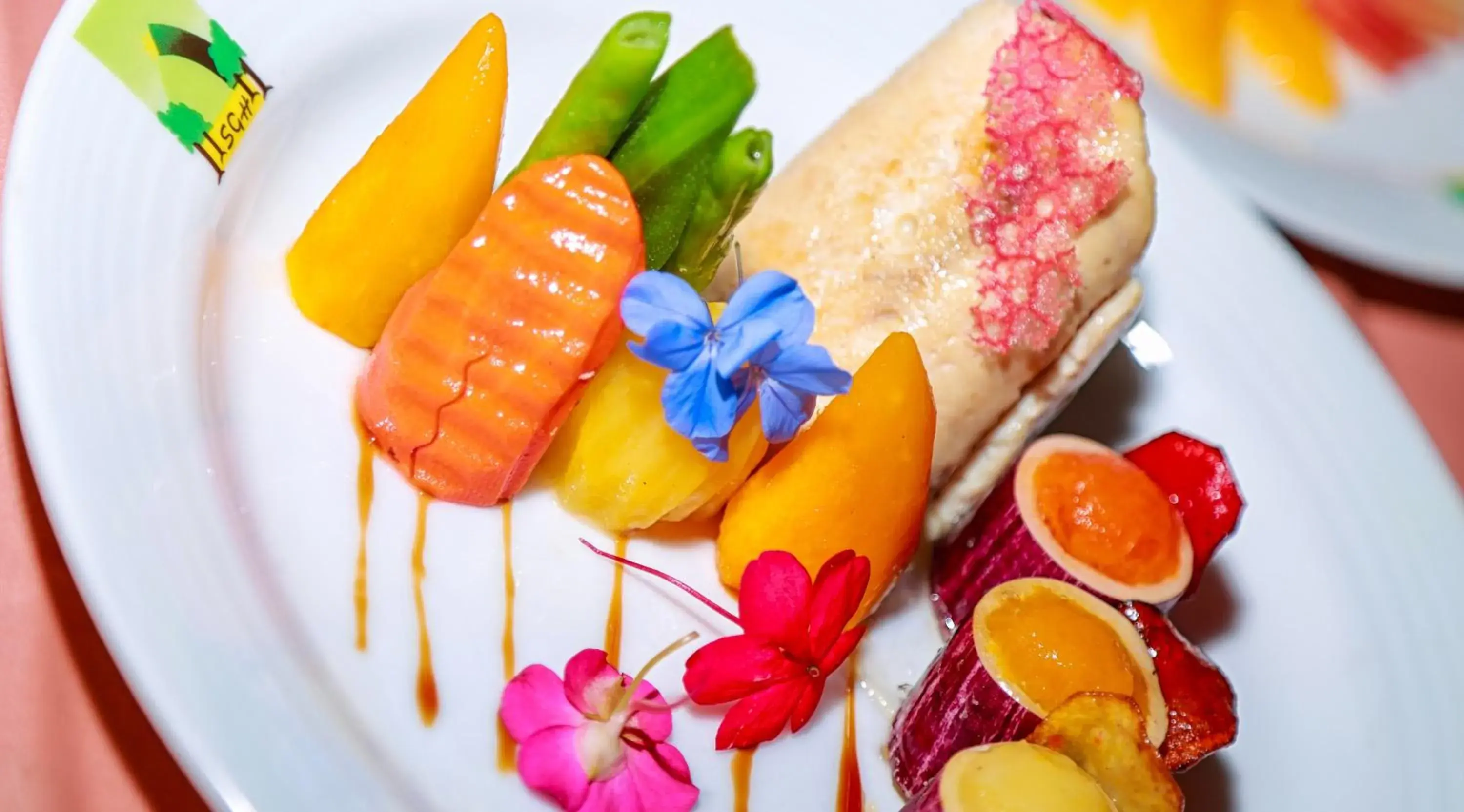 Food in Oak Ray Serene Garden Hotel Food in Oak Ray Serene Garden Hotel