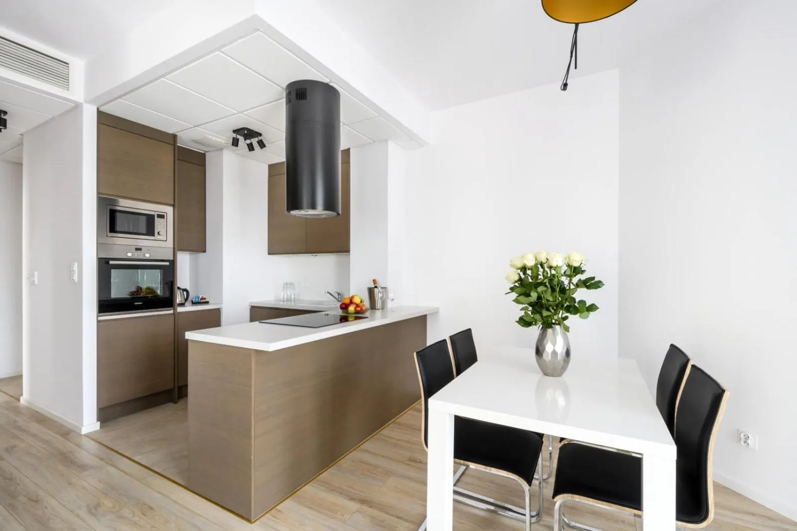 Kitchen or kitchenette in Varsovia Apartamenty Kasprzaka