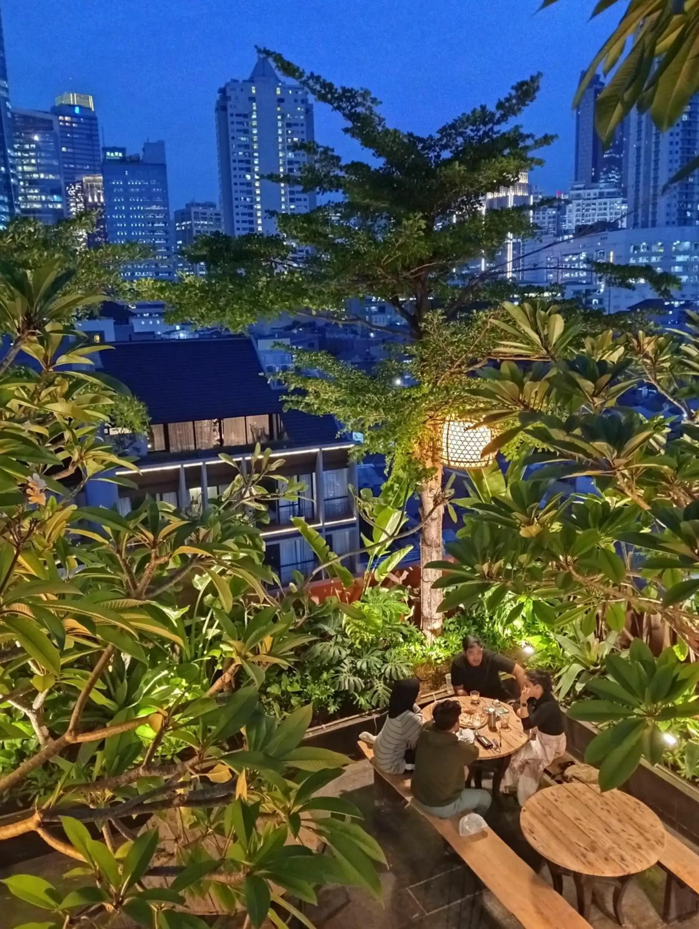 Restaurant/places to eat in Rasuna Icon Hotel Restaurant/places to eat in Rasuna Icon Hotel