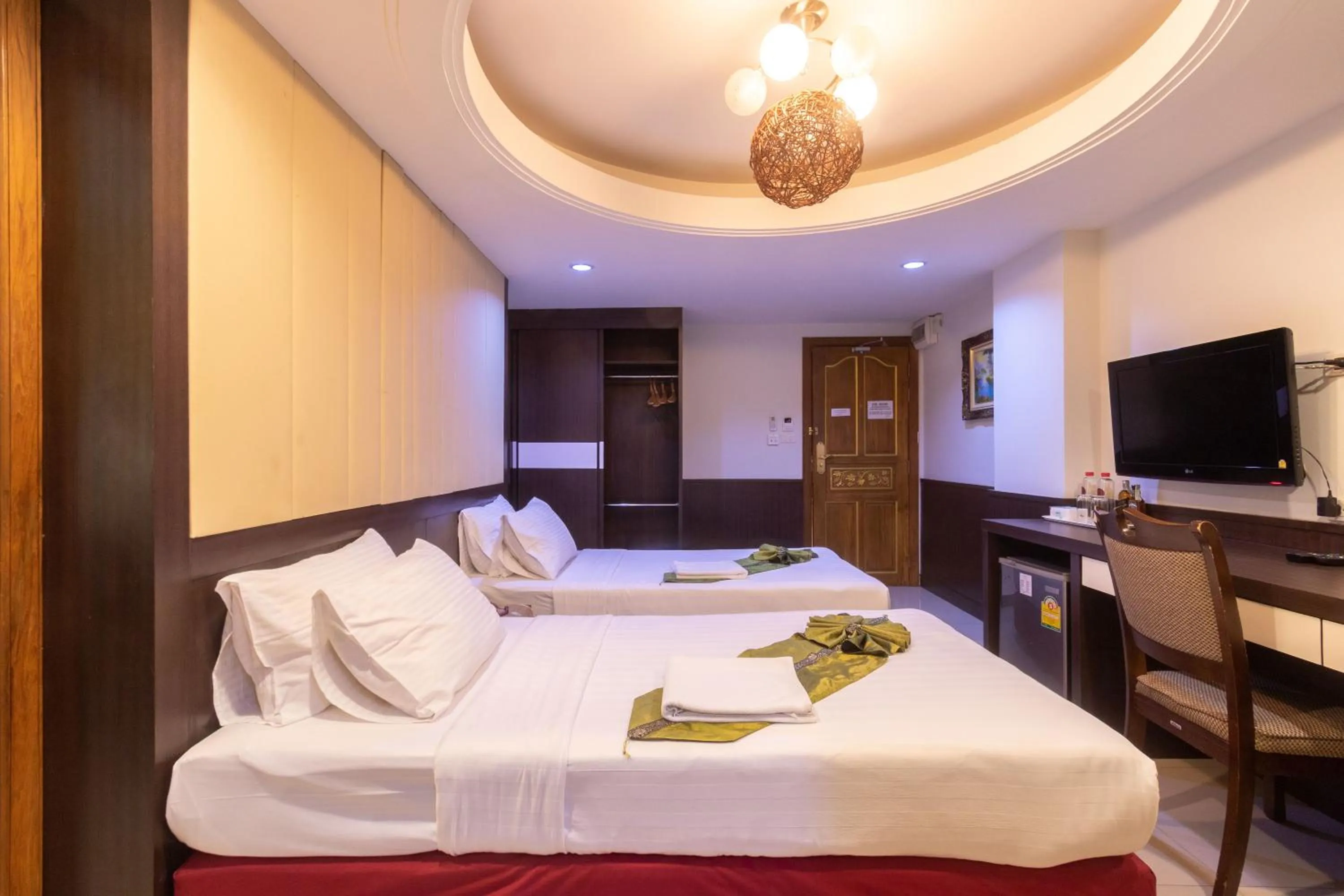 Bed in Gusto Pratunam Hotel