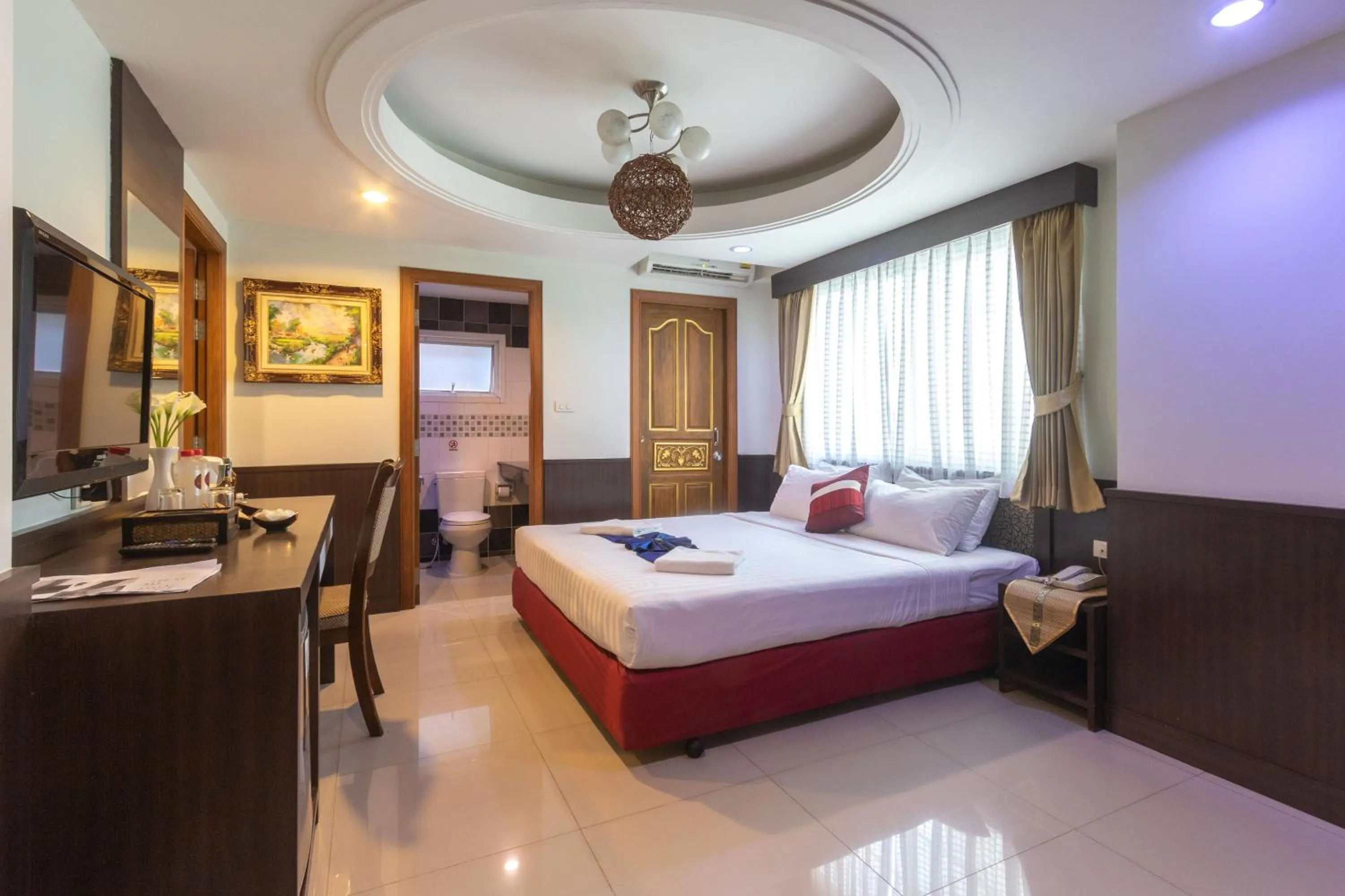 Bed in Gusto Pratunam Hotel