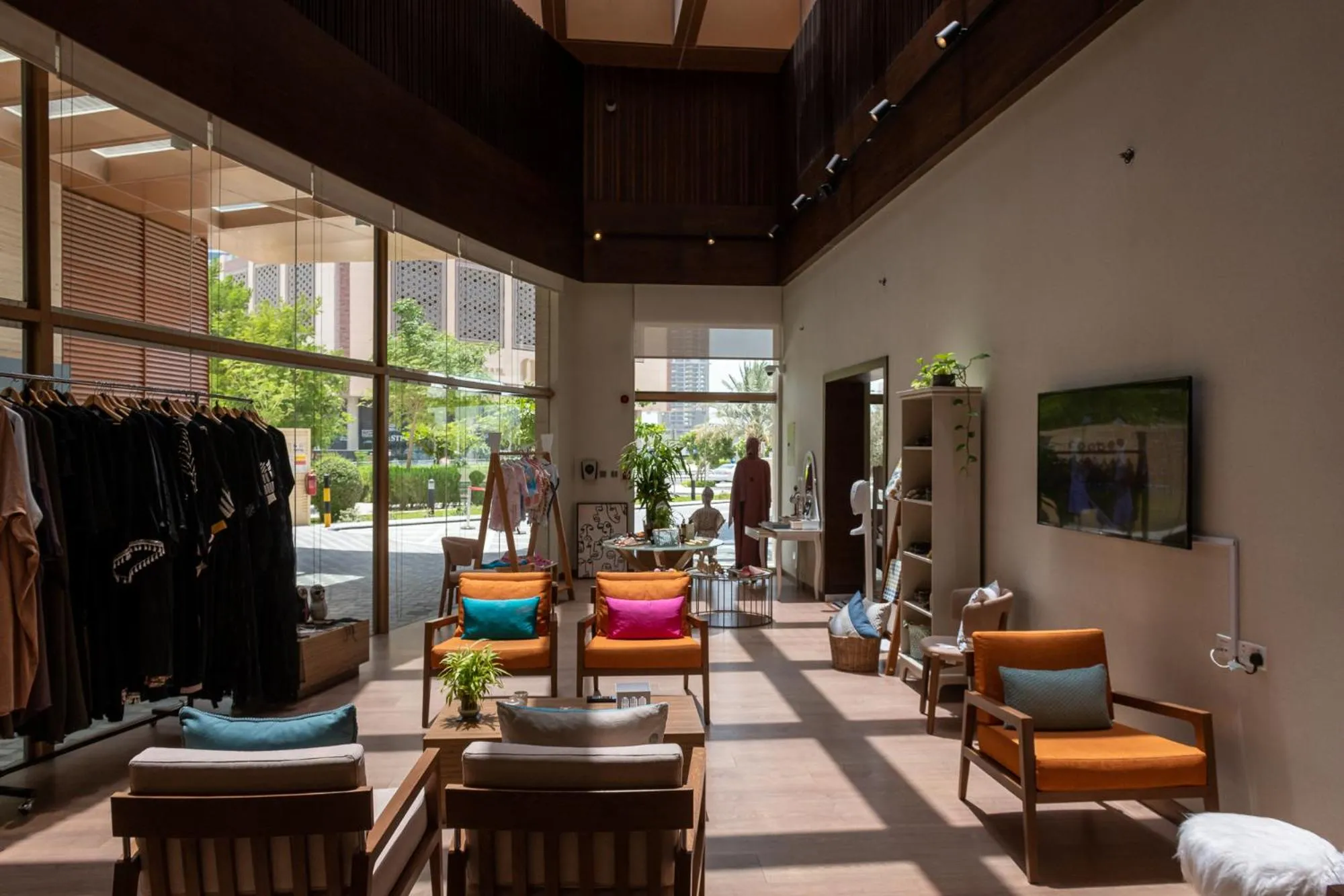 Restaurant/places to eat in Staybridge Suites - Doha Lusail by IHG