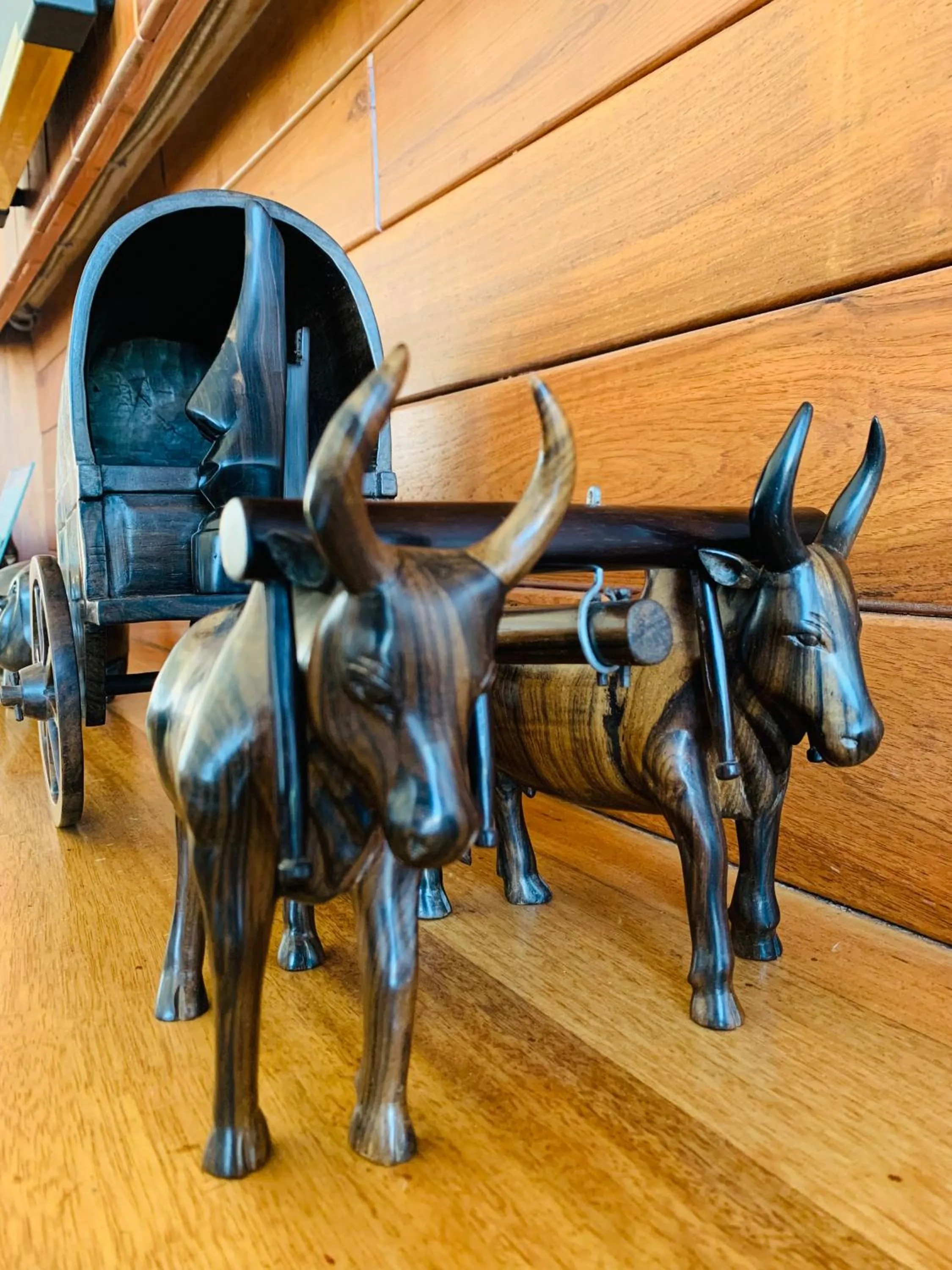 Decorative detail in Asia & Africa Hôtel