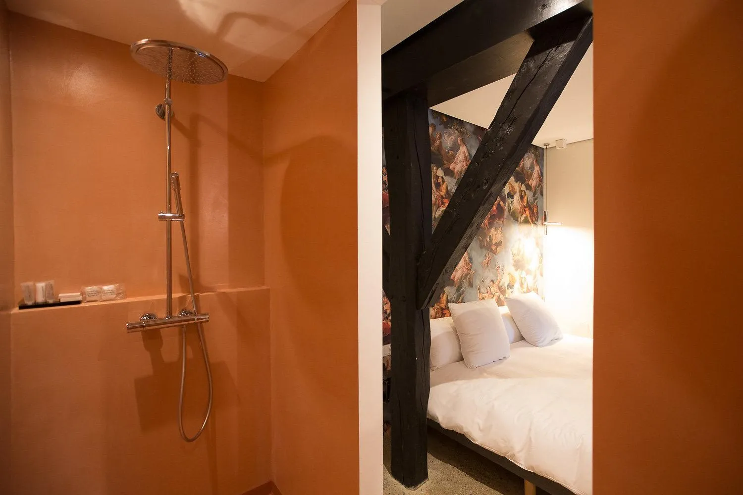 Bed in Hotel Napoleonschuur