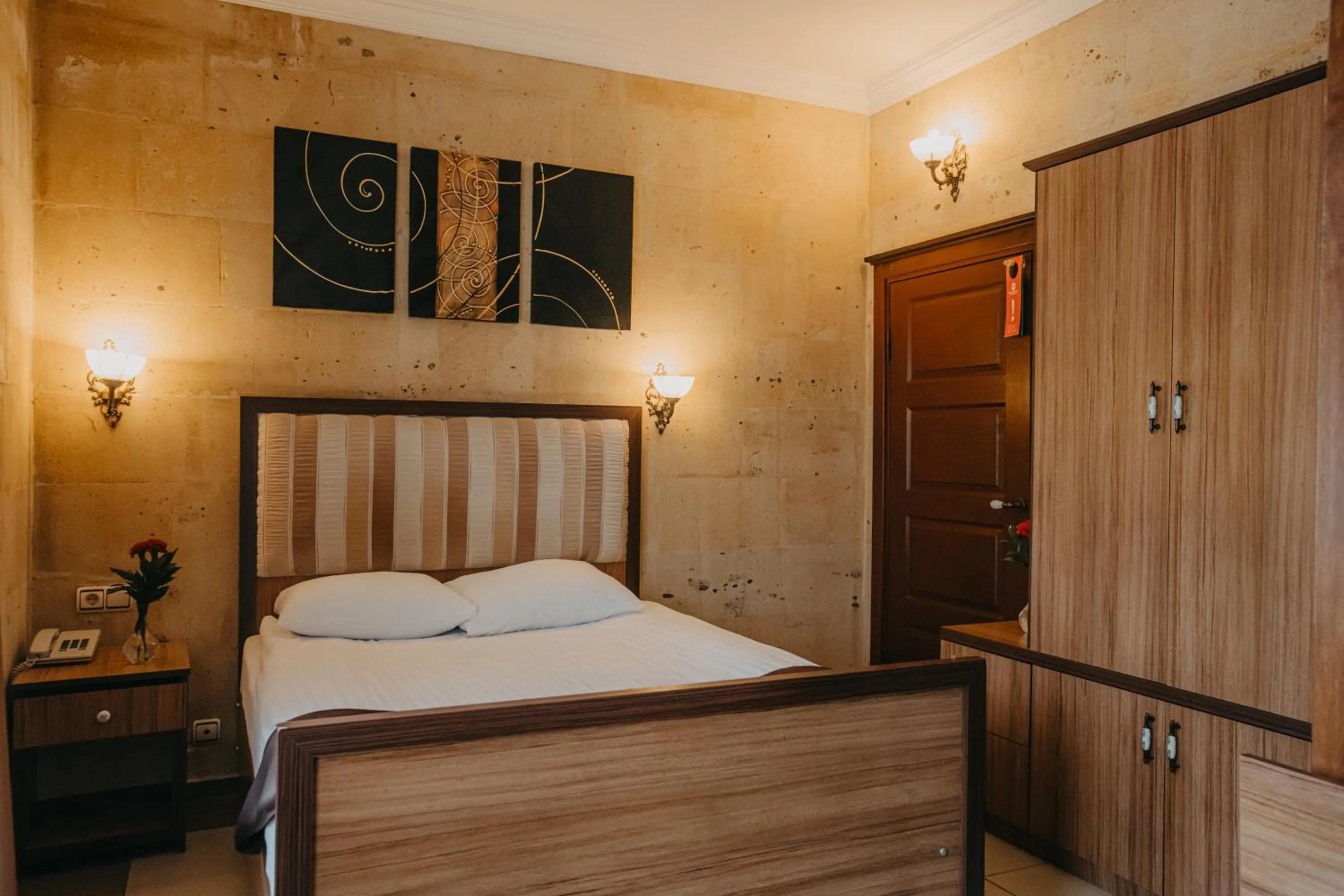 Massage, Bed in Royal Stone Houses - Goreme