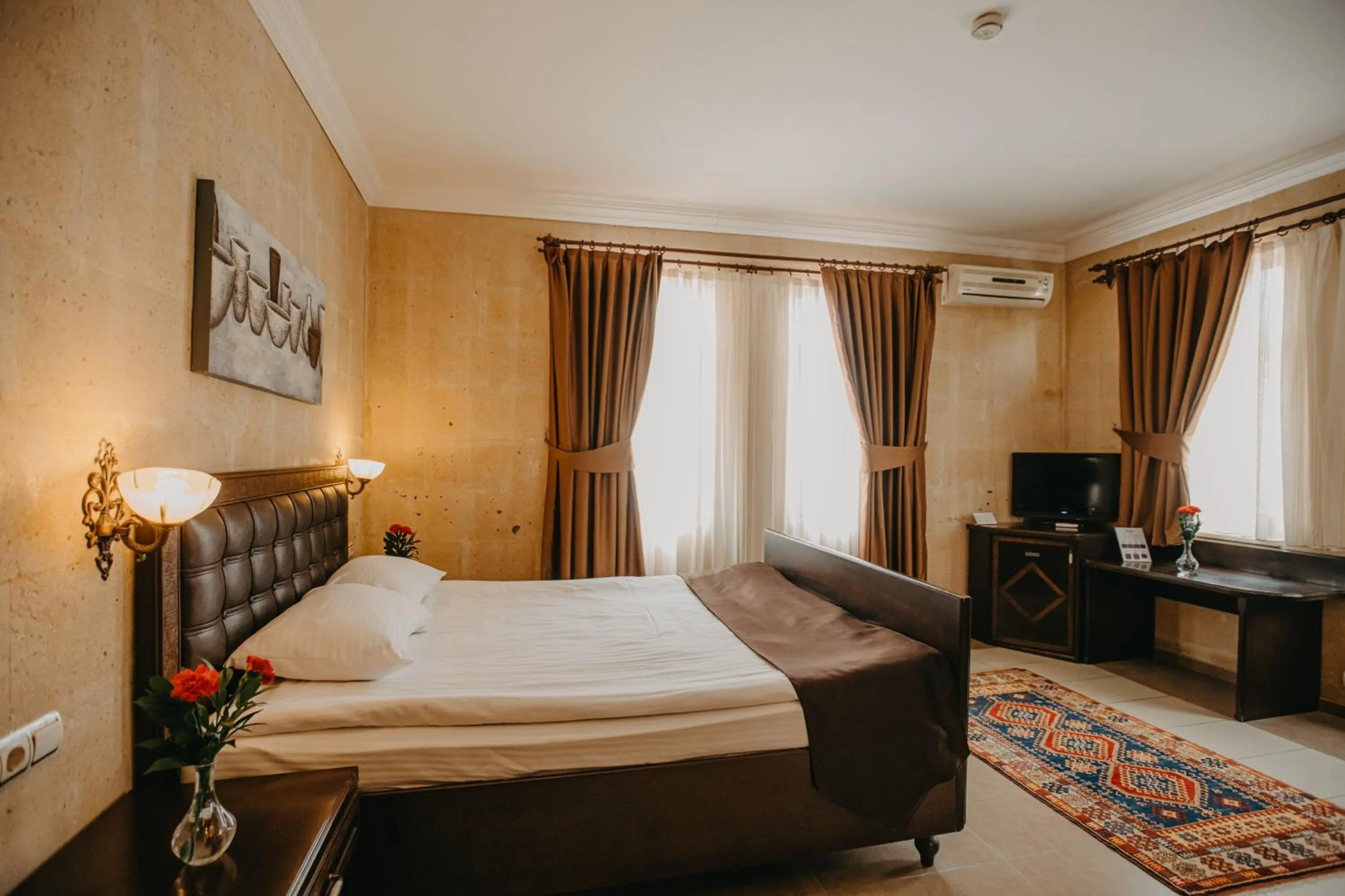 Massage, Bed in Royal Stone Houses - Goreme