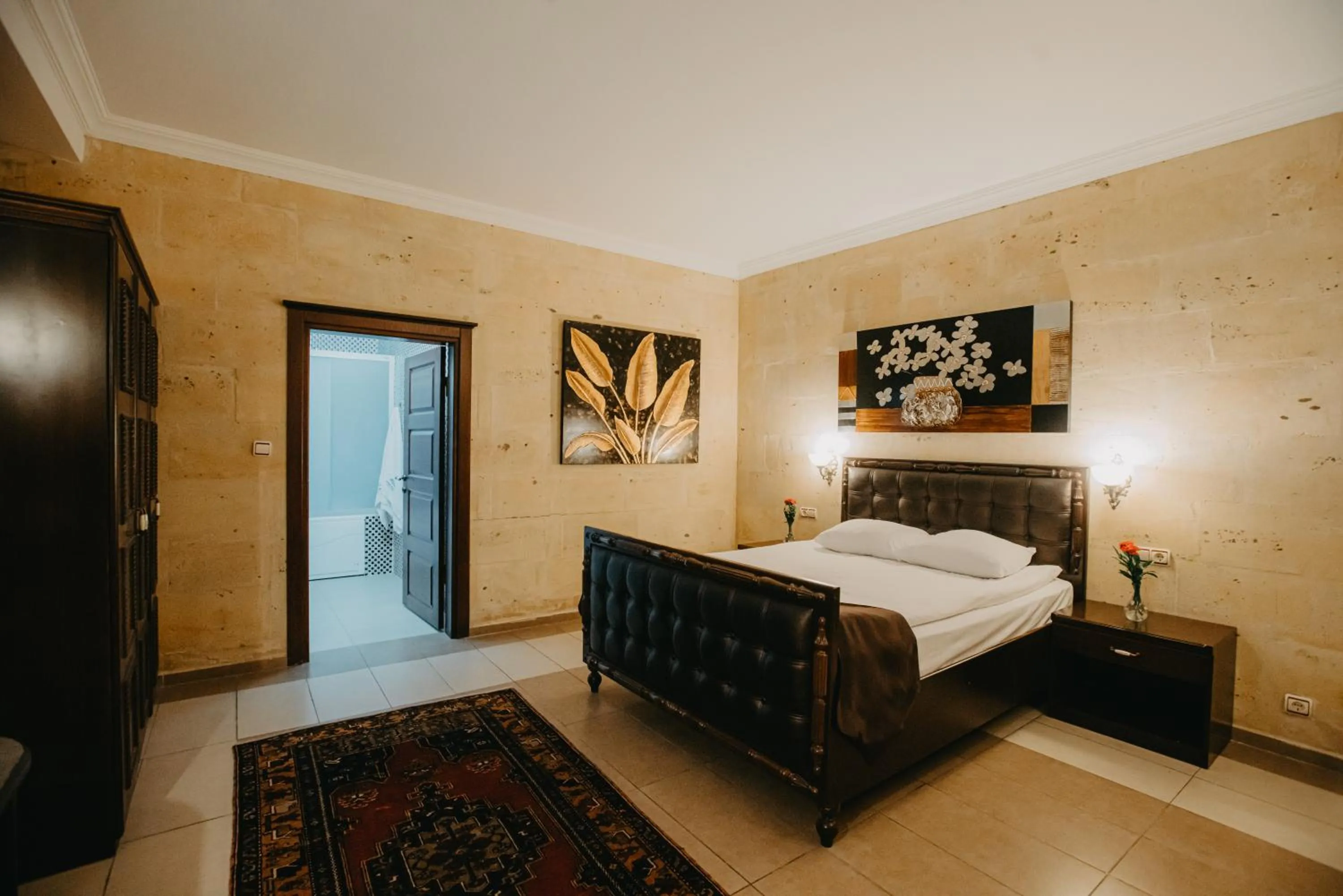 Massage, Bed in Royal Stone Houses - Goreme