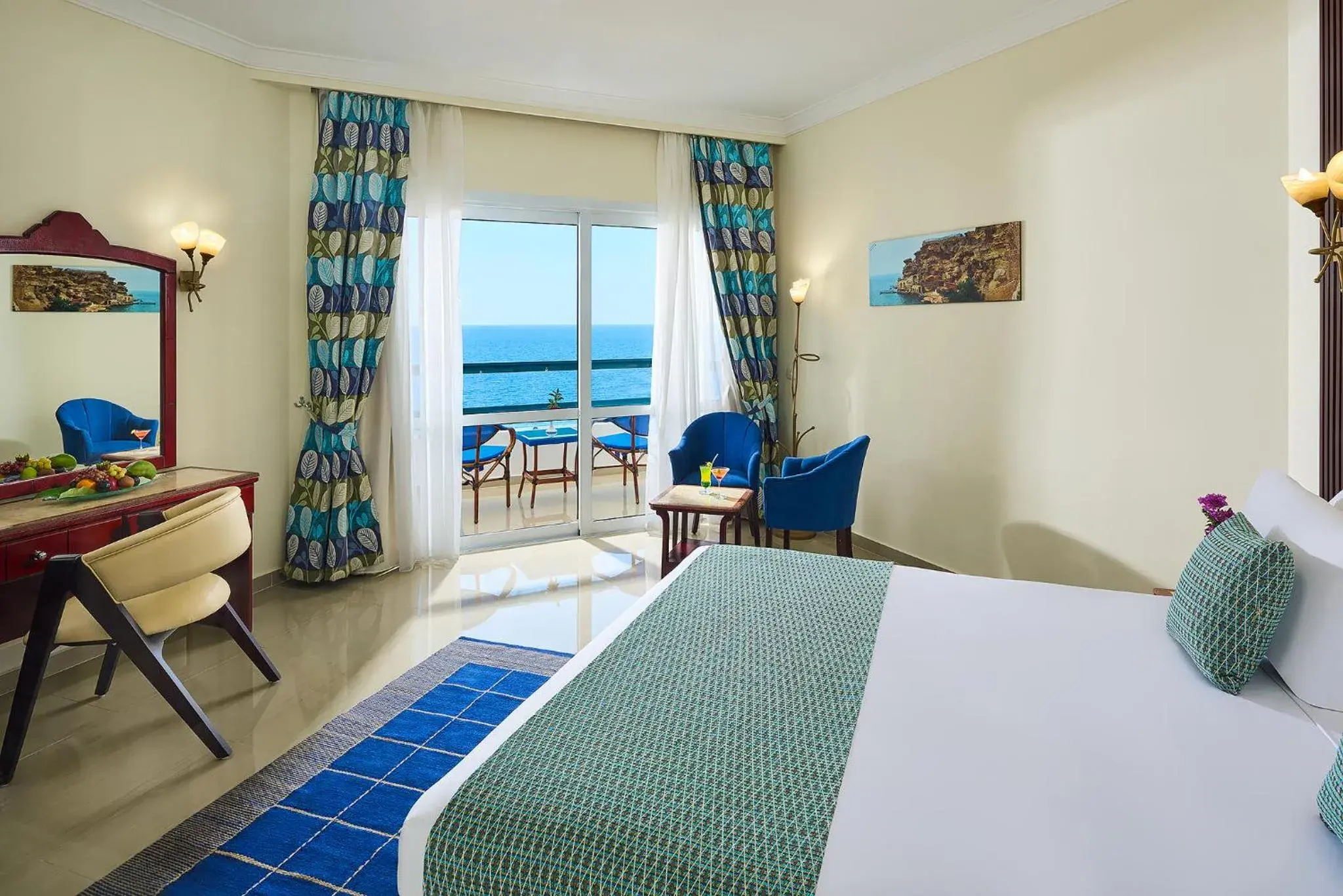 Sea view, Bed in Dreams Beach Resort - Sharm El Sheikh Sea view, Bed in Dreams Beach Resort - Sharm El Sheikh