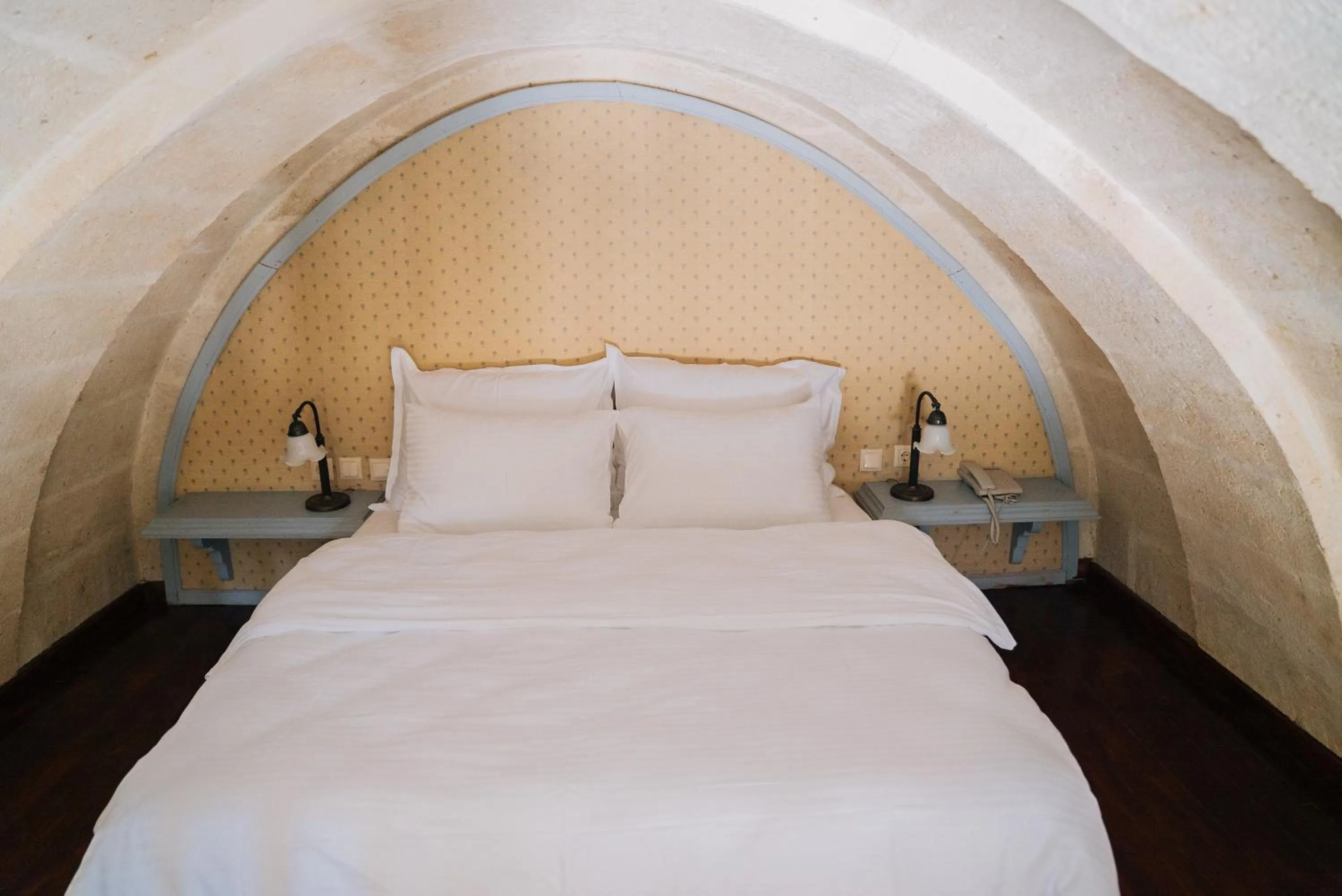 Bed in Gul Konakları - Sinasos - Special Category