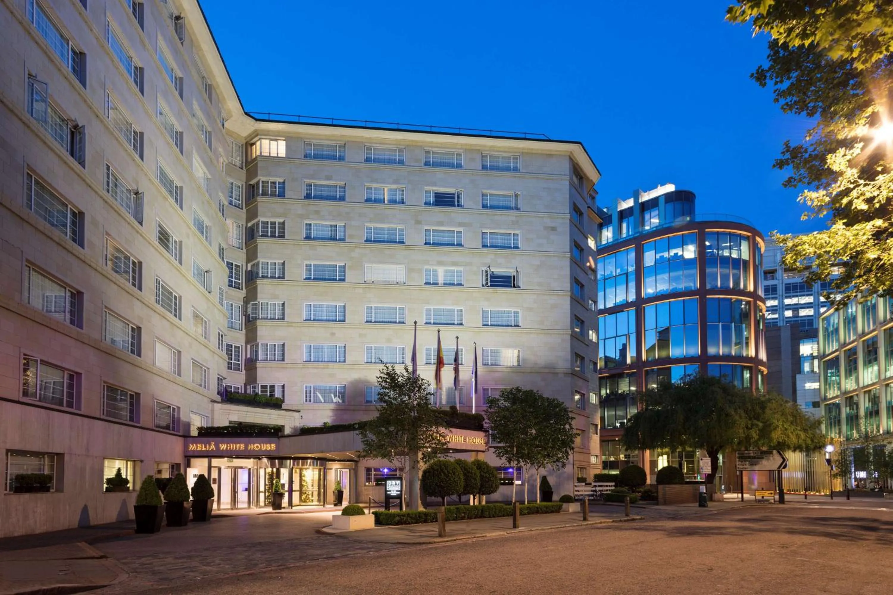 Property building in Meliá White House Hotel Apartments
