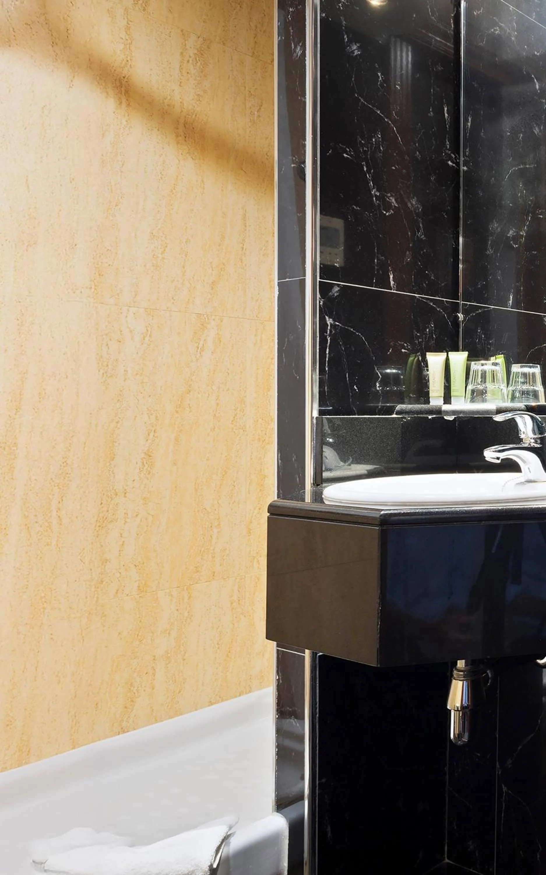 Meliá White House Apartments