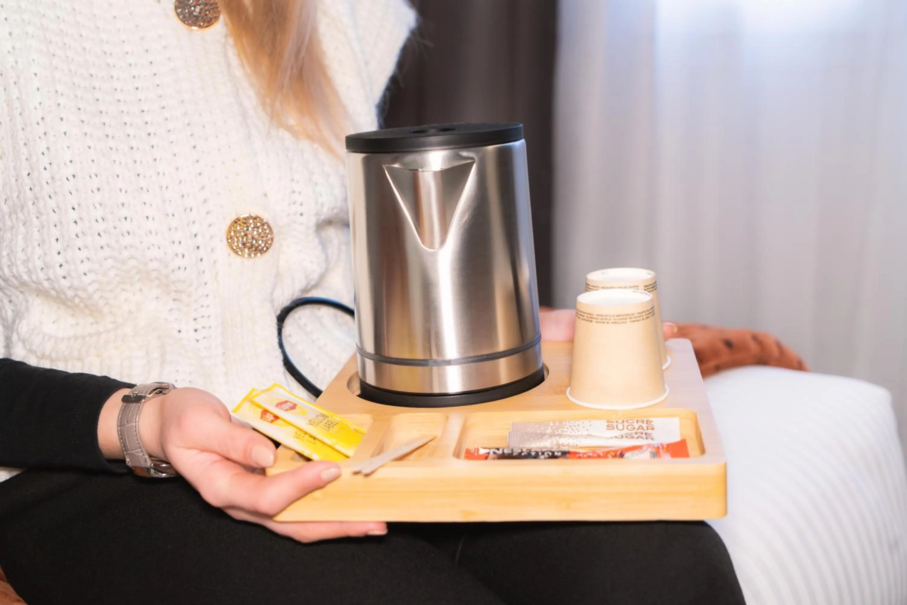 Coffee/tea facilities in Hôtel du Beffroi Gravelines Dunkerque