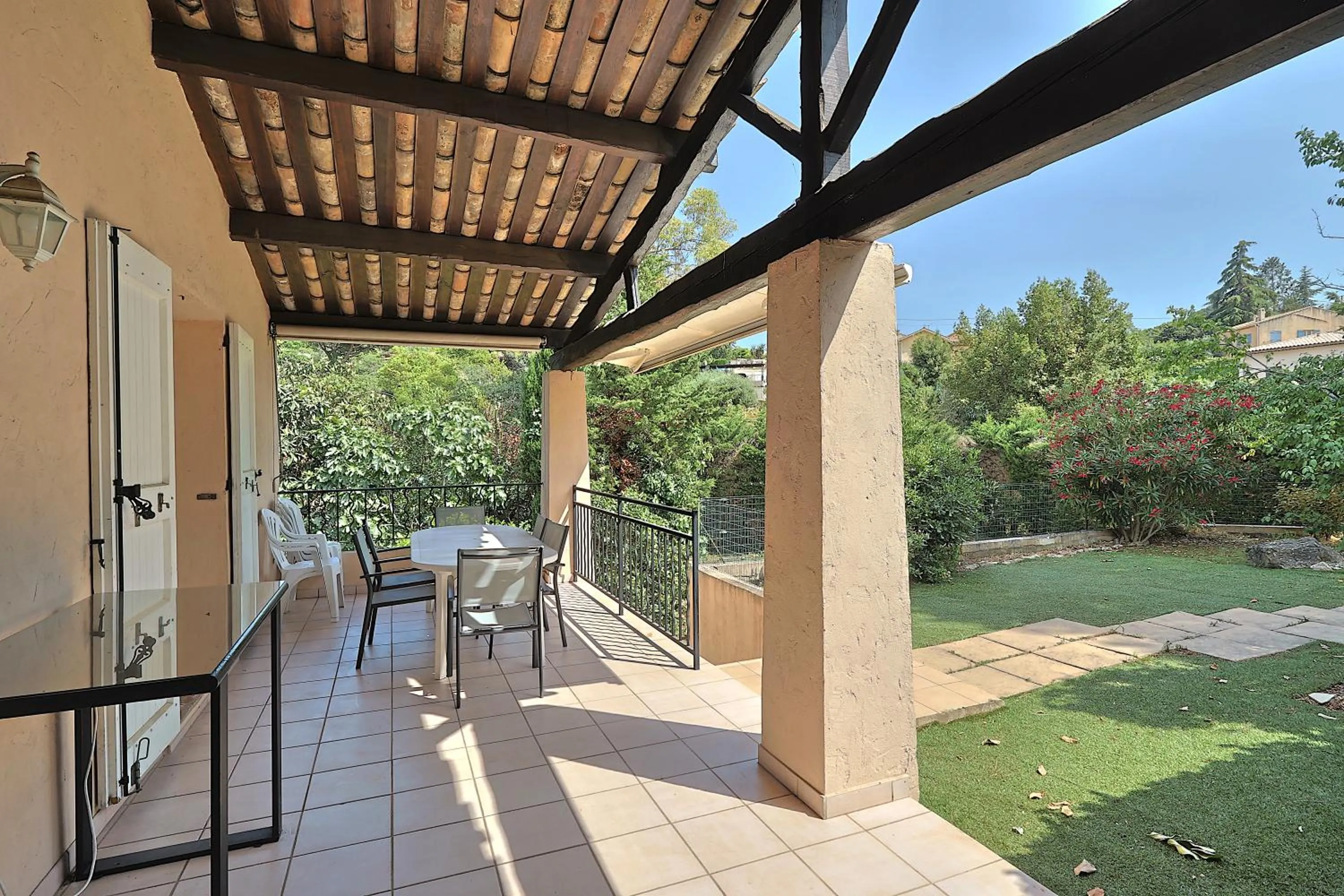 Villa climatisée de 195 m2 avec piscine privée