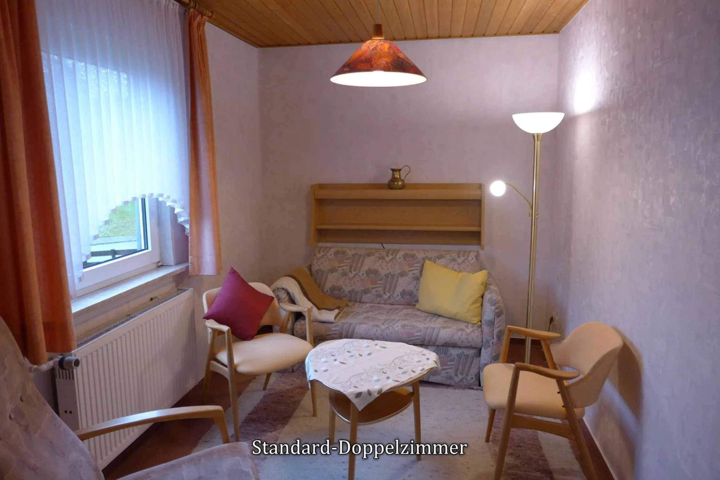 Bedroom in Pension Haus Linden