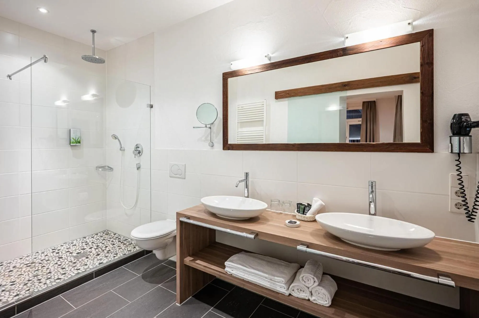 Bathroom in Alpin Lifestyle Hotel Löwen & Strauss