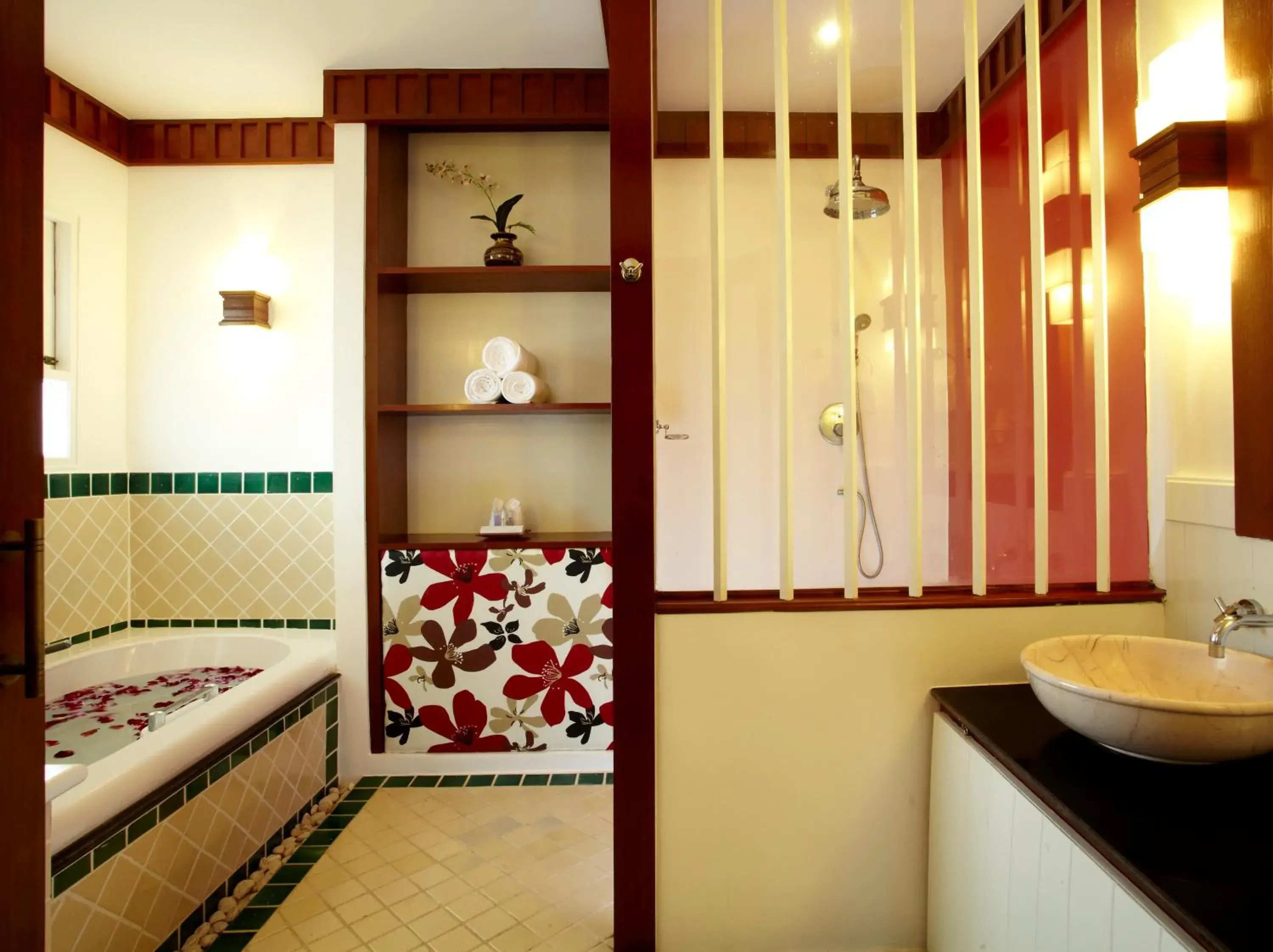 Bathroom, Bed in Samui Buri Beach Resort Bathroom, Bed in Samui Buri Beach Resort