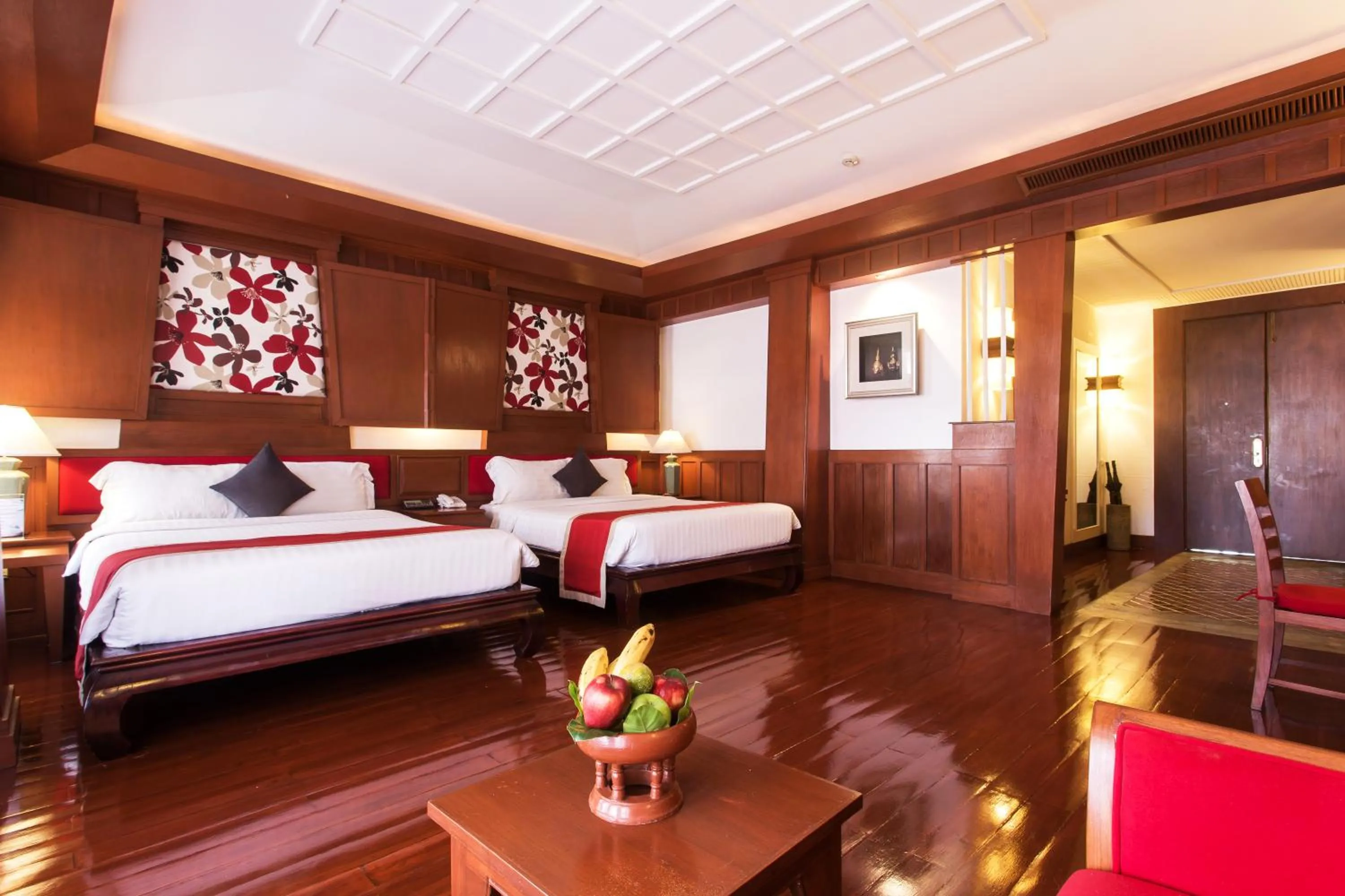 Bed in Samui Buri Beach Resort