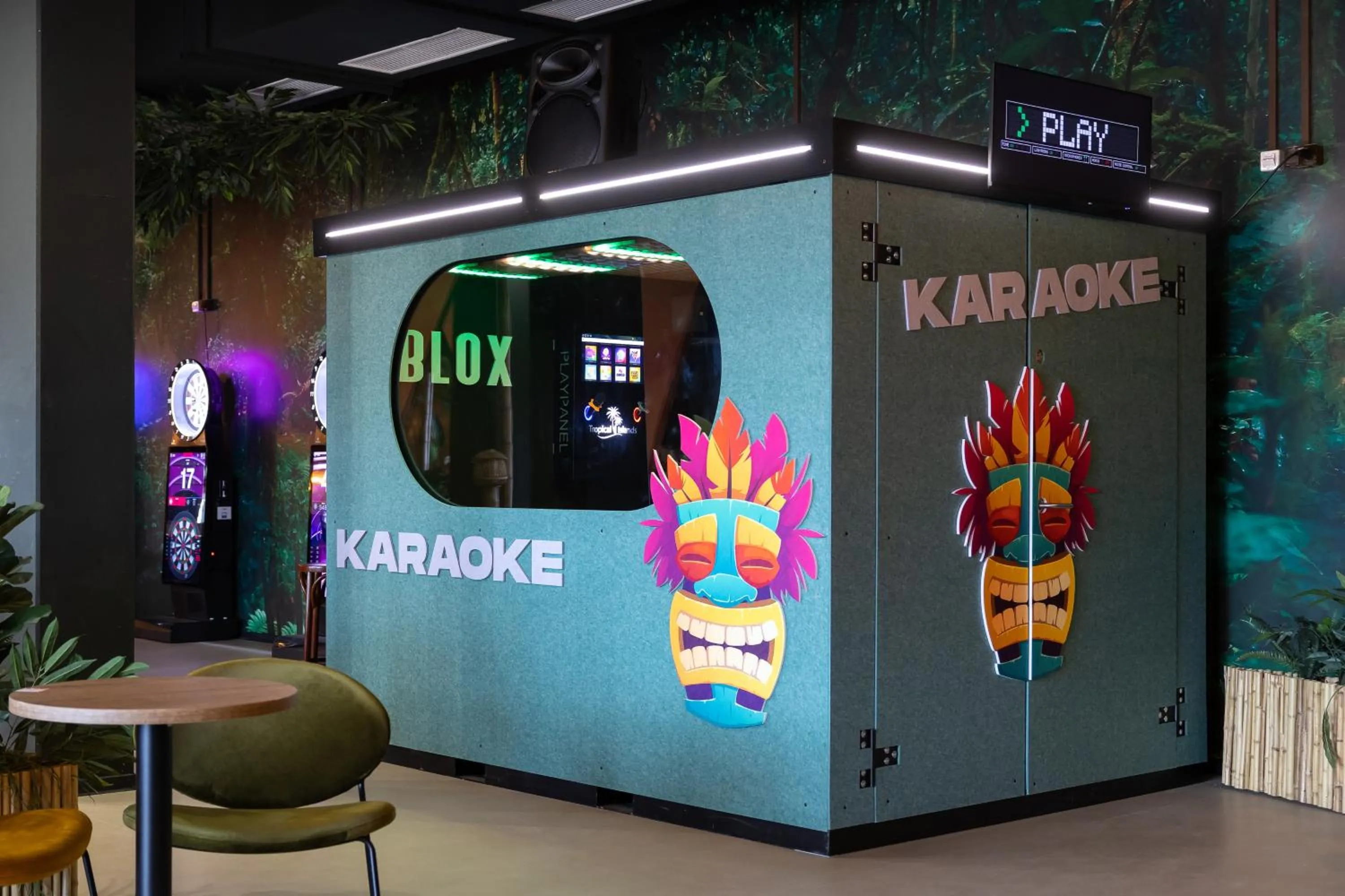 Evening entertainment in Tropical Islands