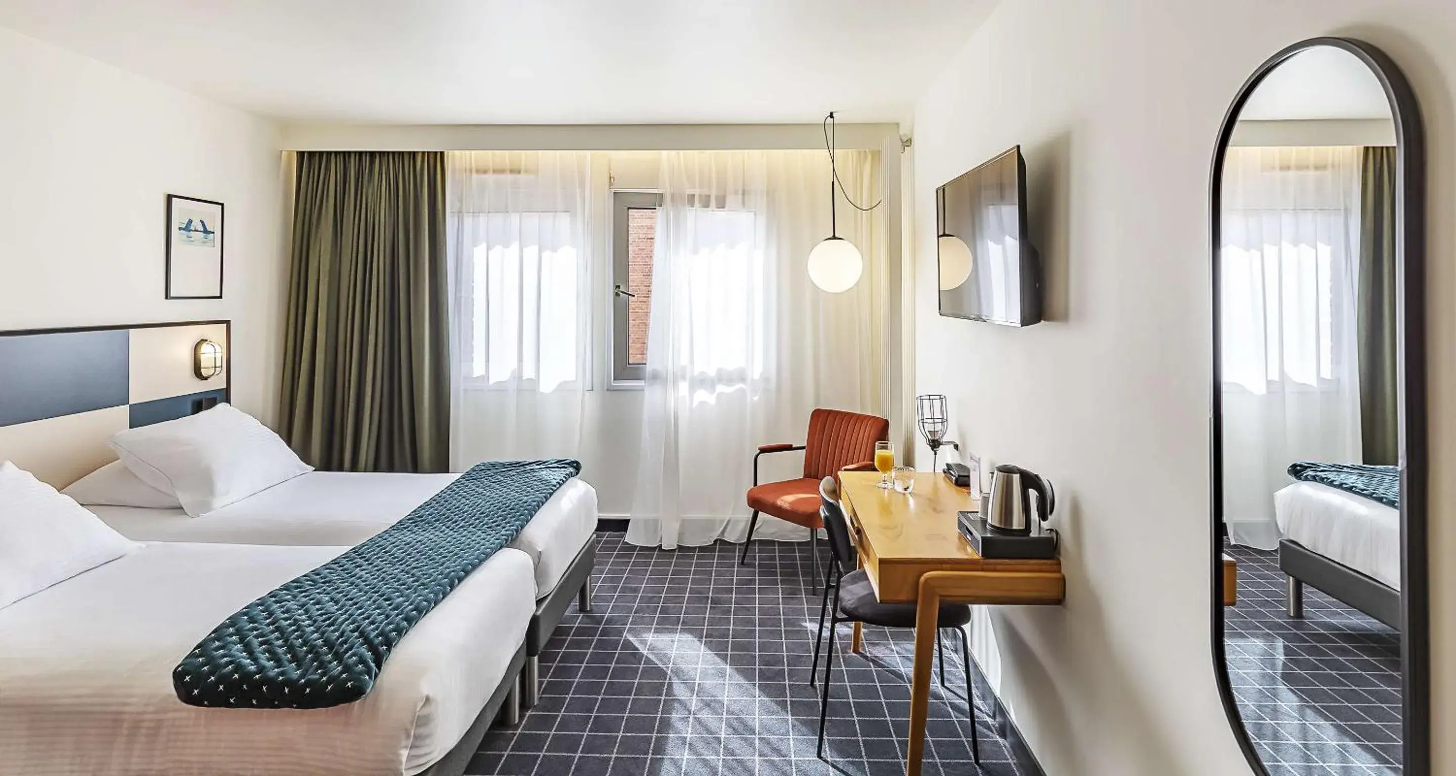 Bedroom, Bed in Best Western Plus Hotel Cargo Bedroom, Bed in Best Western Plus Hotel Cargo