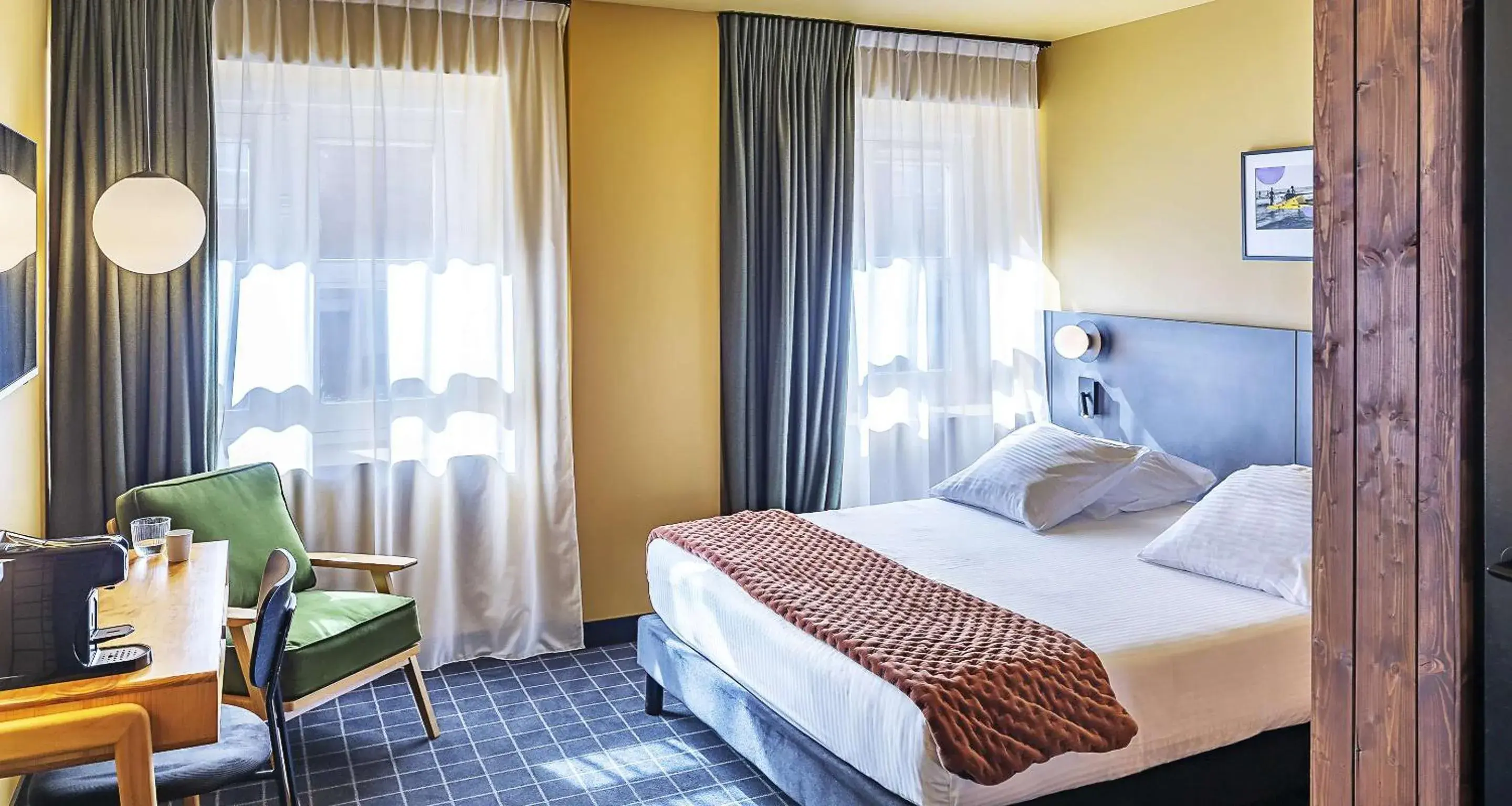 Bedroom, Bed in Best Western Plus Hotel Cargo Bedroom, Bed in Best Western Plus Hotel Cargo