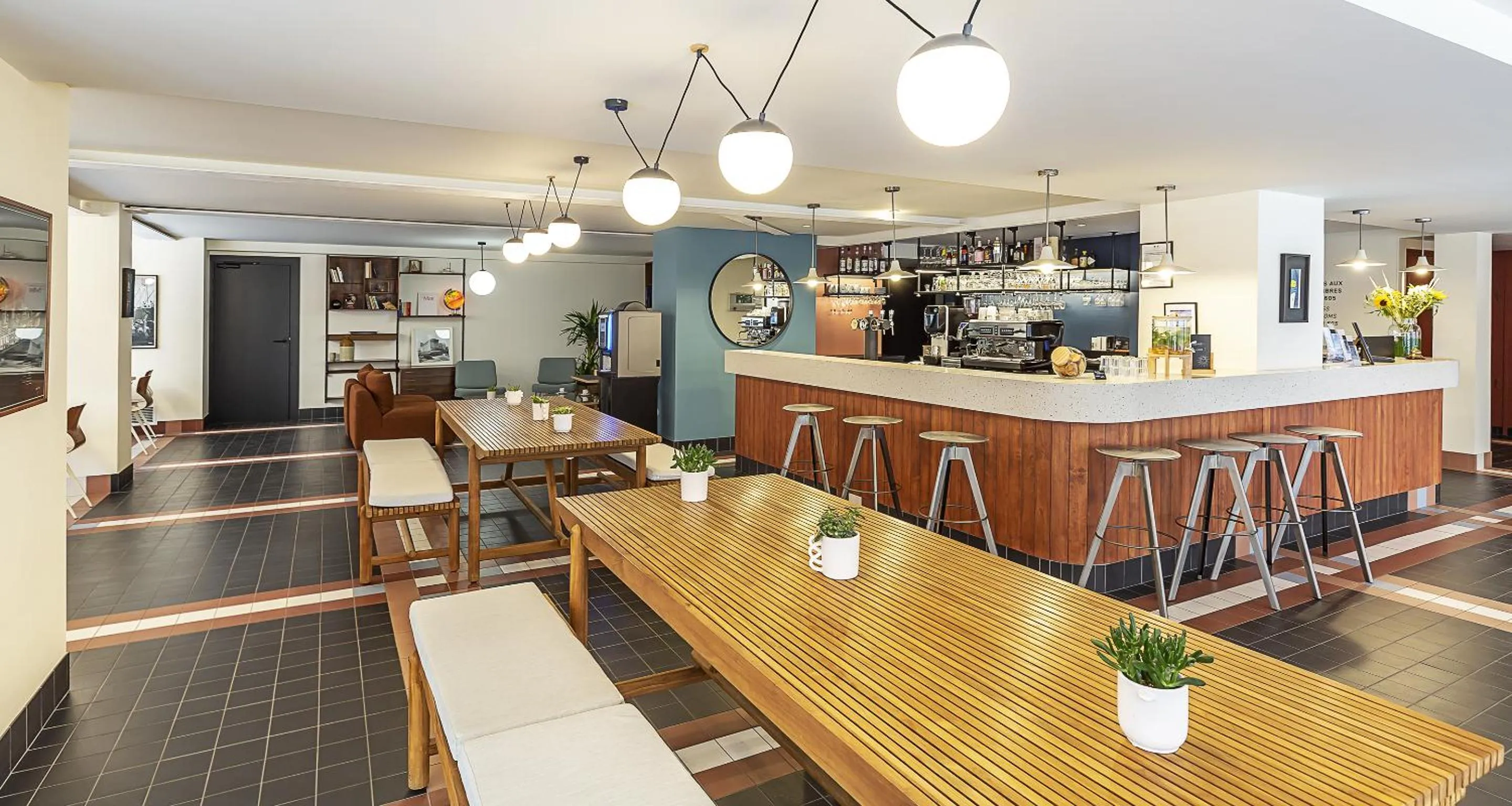 Lounge or bar in Best Western Plus Hotel Cargo