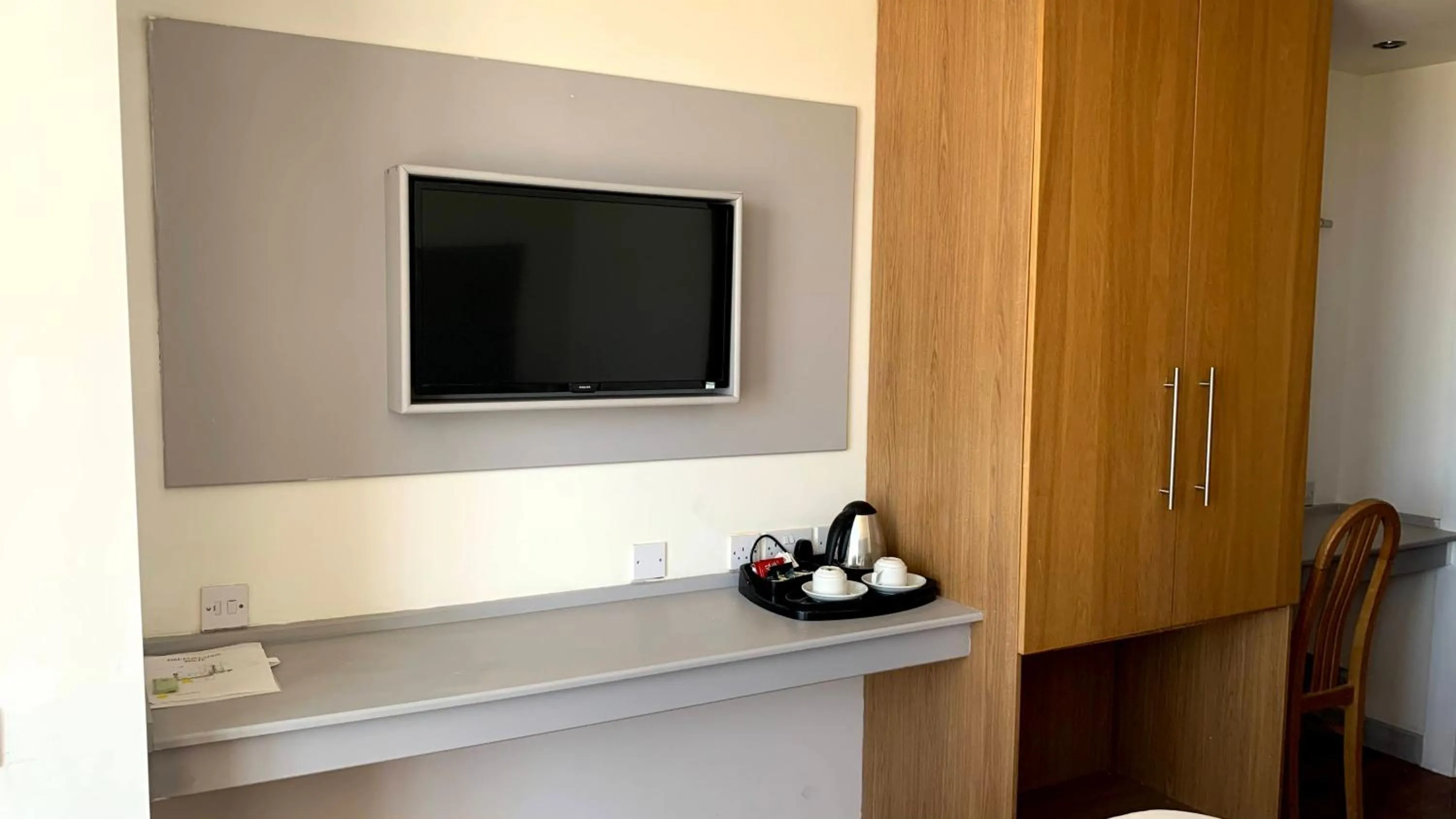 TV and multimedia in Skye Oceans Hotel