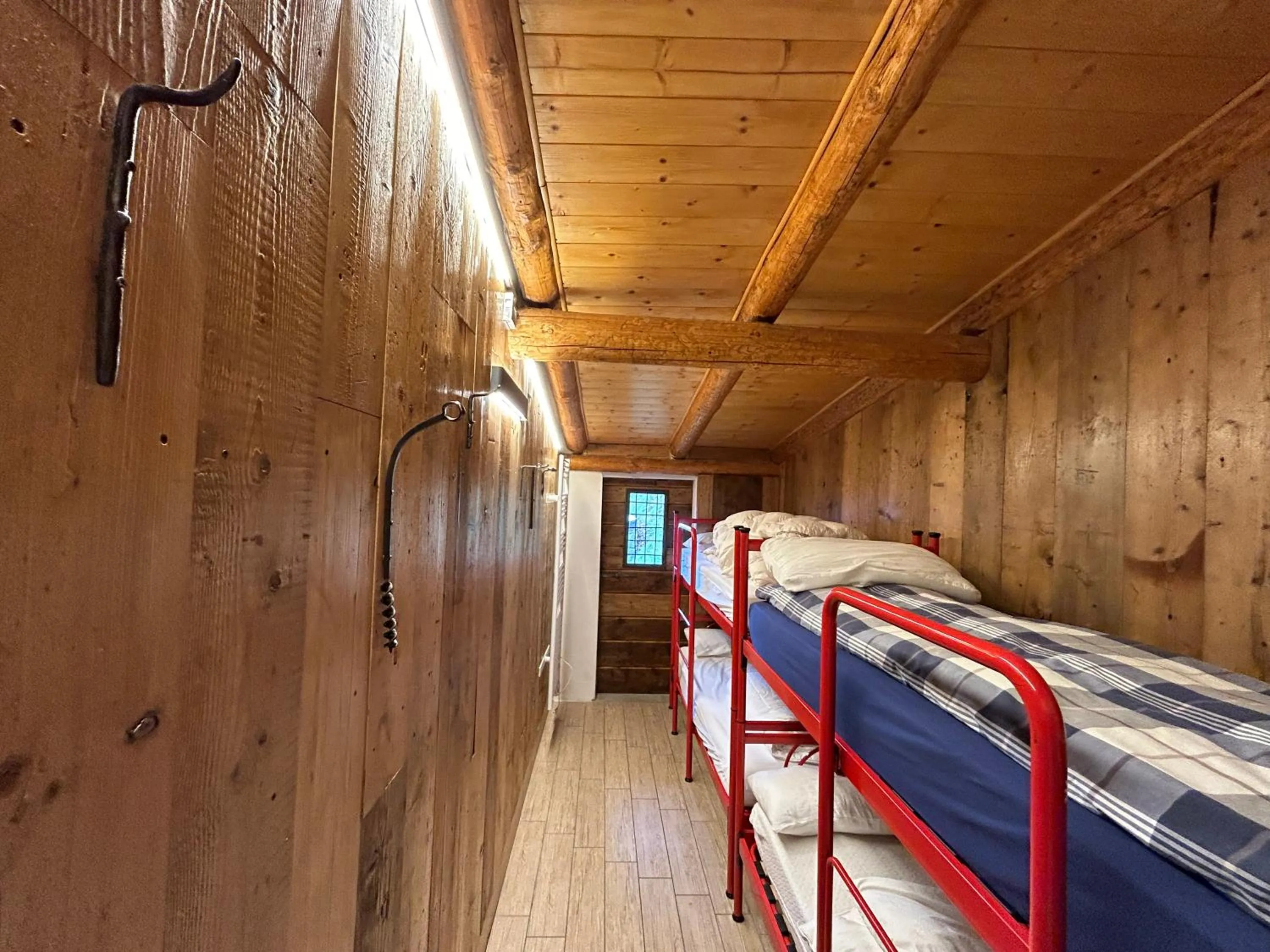 Bed in Chalet Tre Santelle