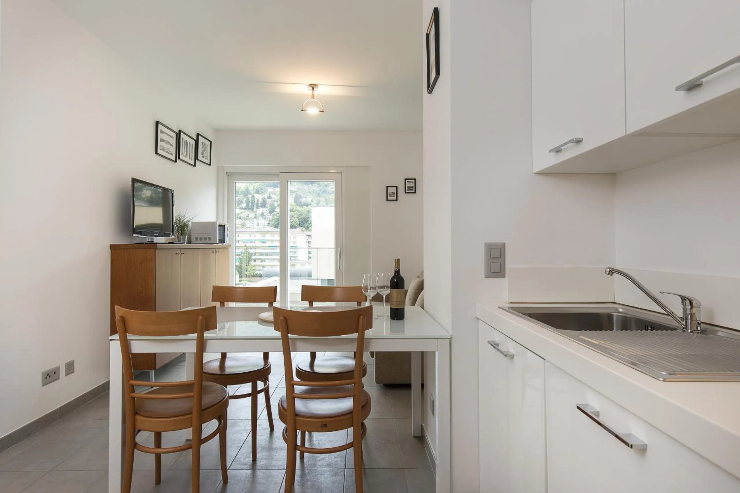 Kitchen or kitchenette in Prestige Apartments by Quokka 360 - spacious flats with terraces