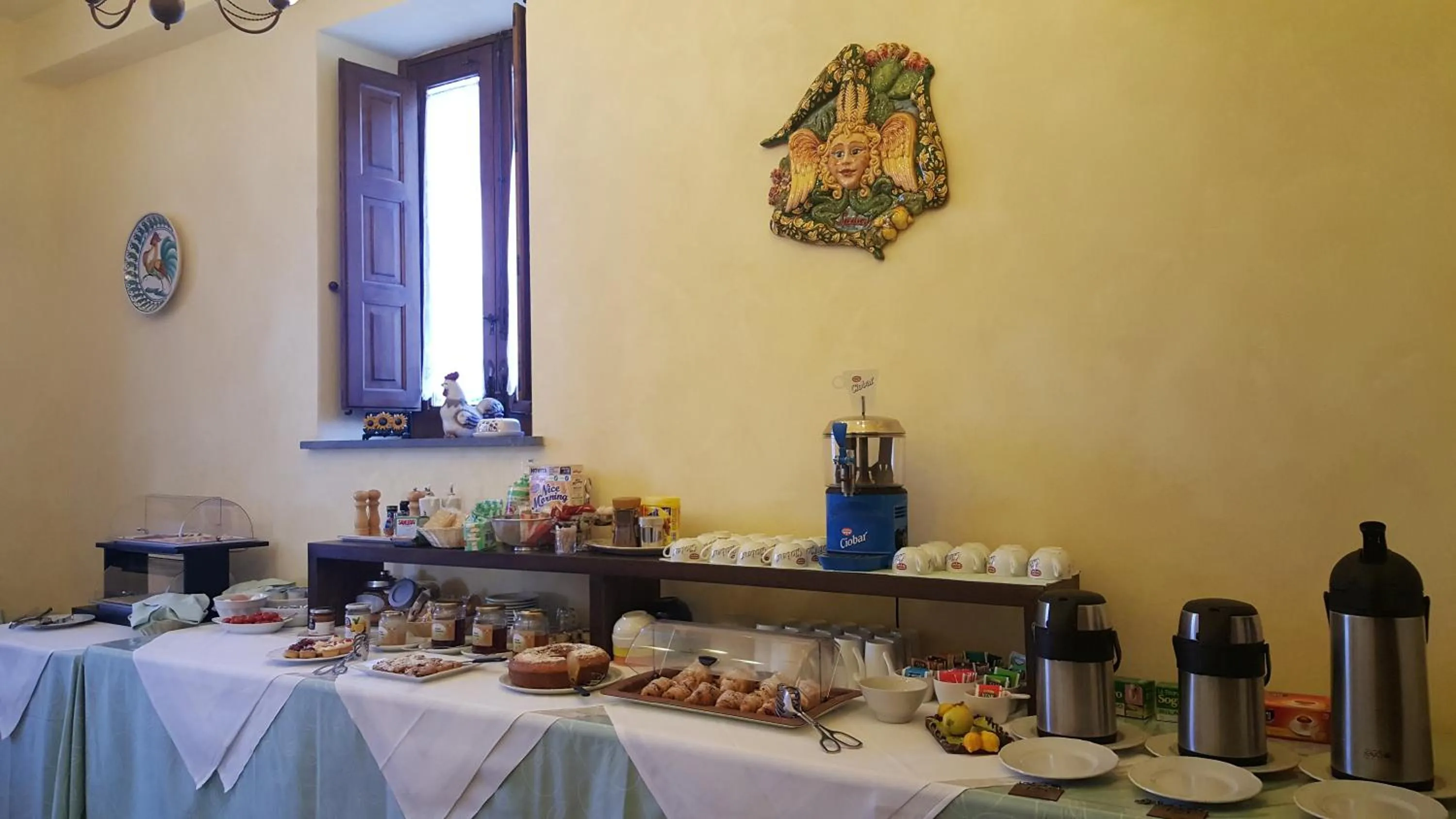 Buffet breakfast in Antico Borgo Petralia