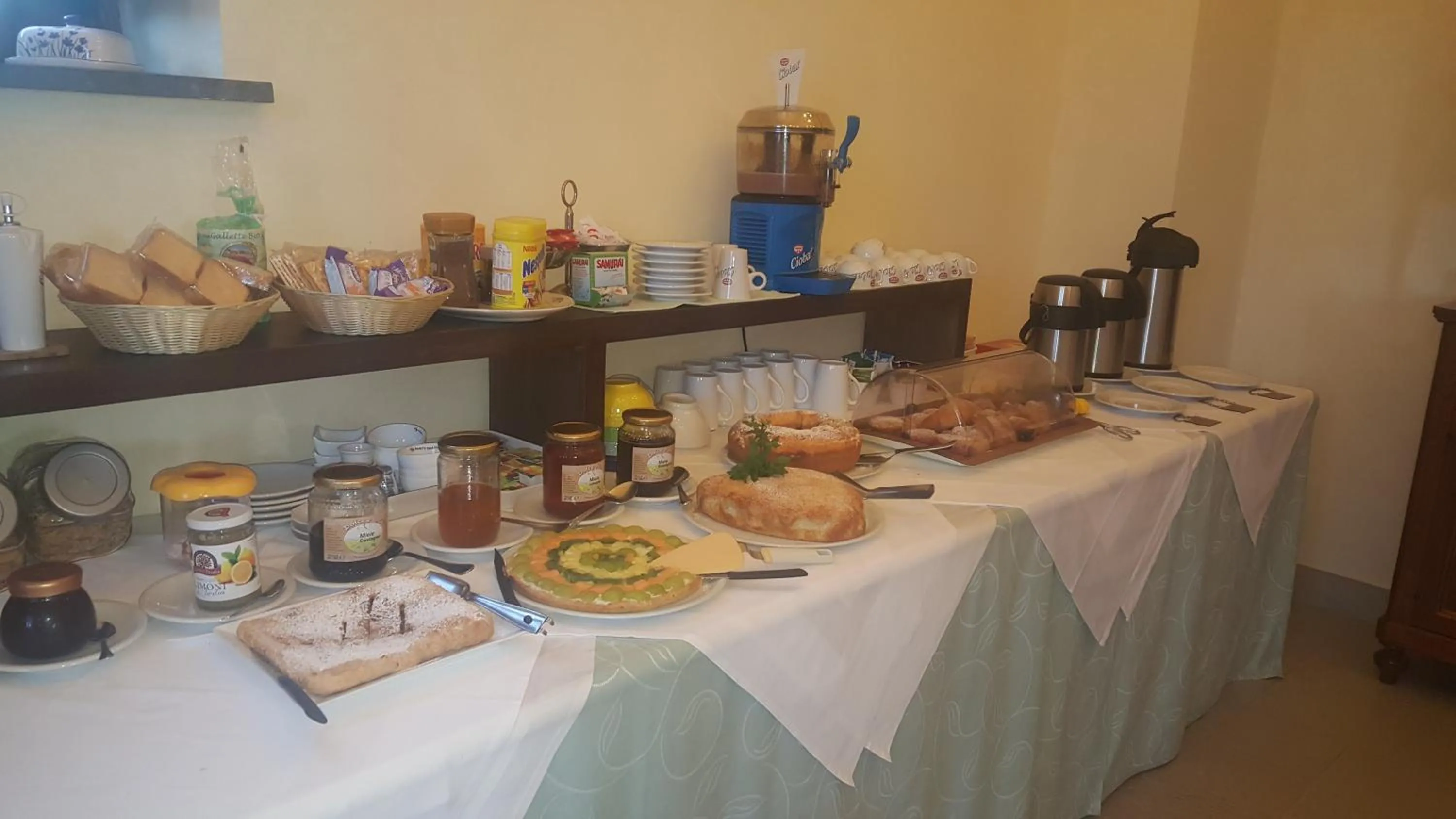 Buffet breakfast in Antico Borgo Petralia