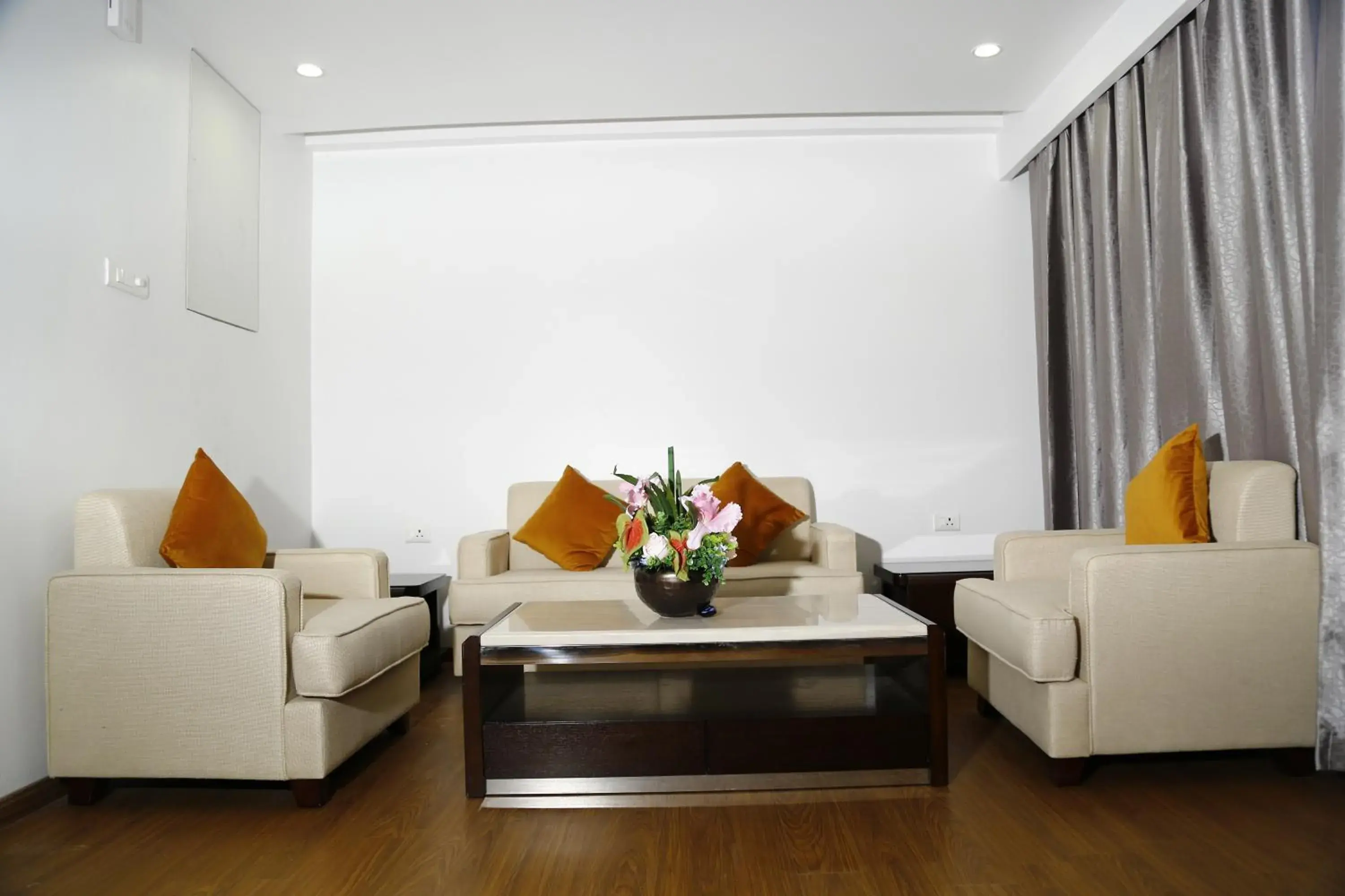 Living room in Triguna Clarks Inn Kurnool Living room in Triguna Clarks Inn Kurnool