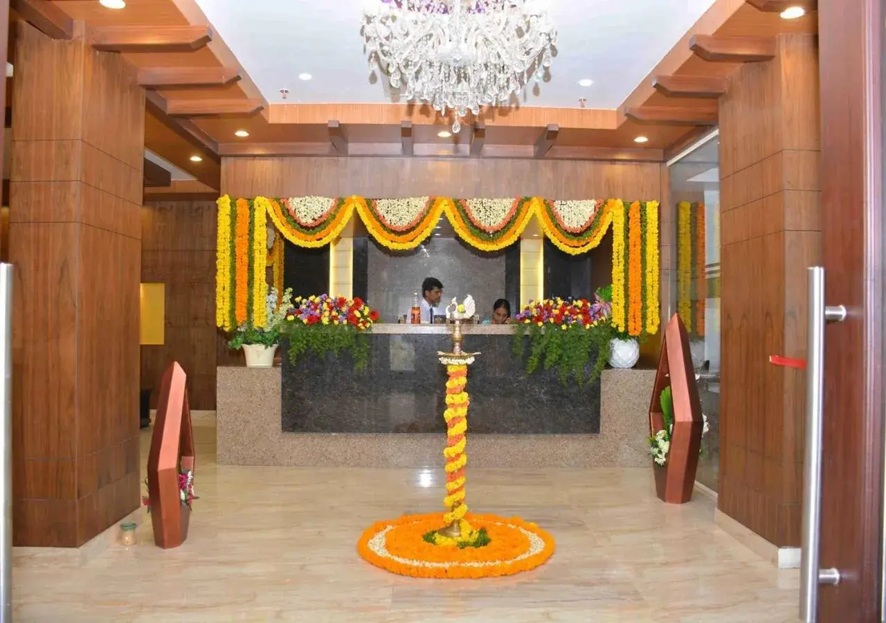 Lobby or reception in Triguna Clarks Inn Kurnool Lobby or reception in Triguna Clarks Inn Kurnool