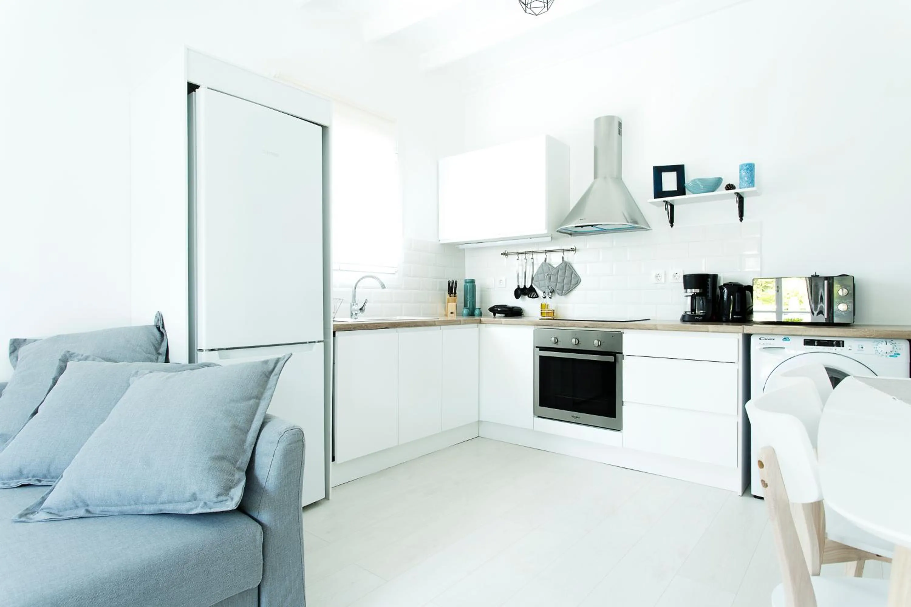 Kitchen or kitchenette in Sun 'n Chill, Boutique Apartments & Beach Villa