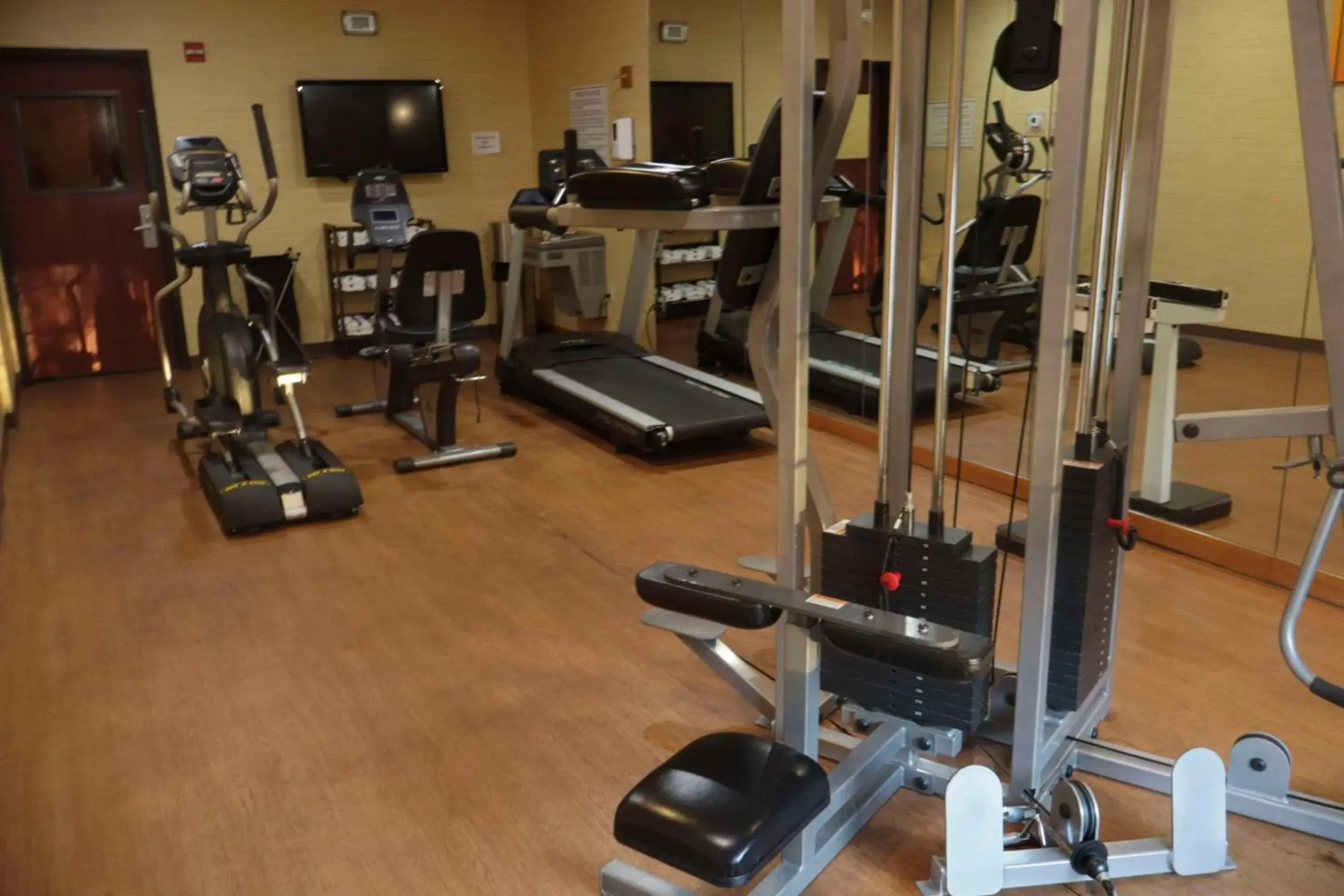 Fitness centre/facilities in Comfort Inn & Suites Burnet Fitness centre/facilities in Comfort Inn & Suites Burnet