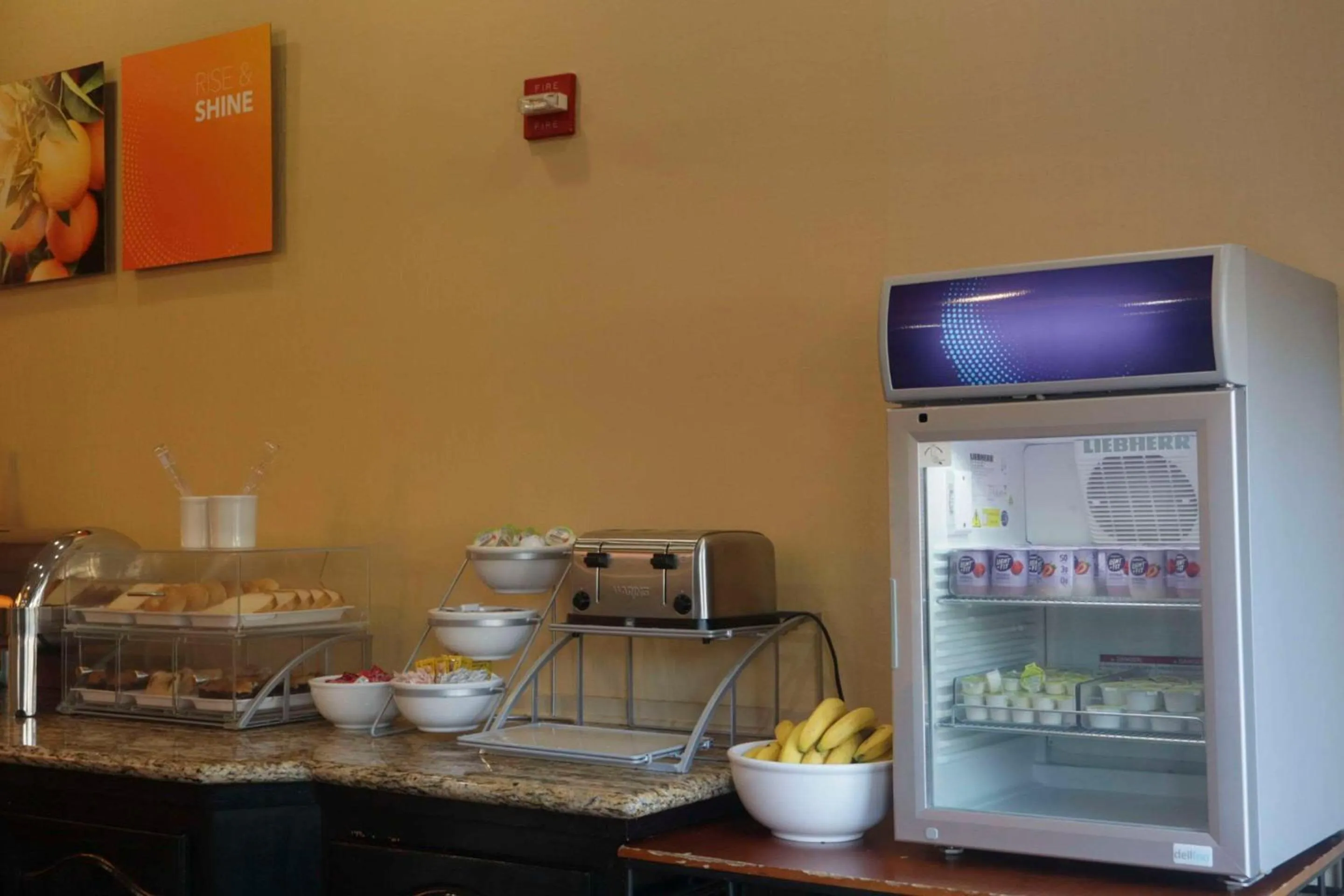 Breakfast in Comfort Inn & Suites Burnet