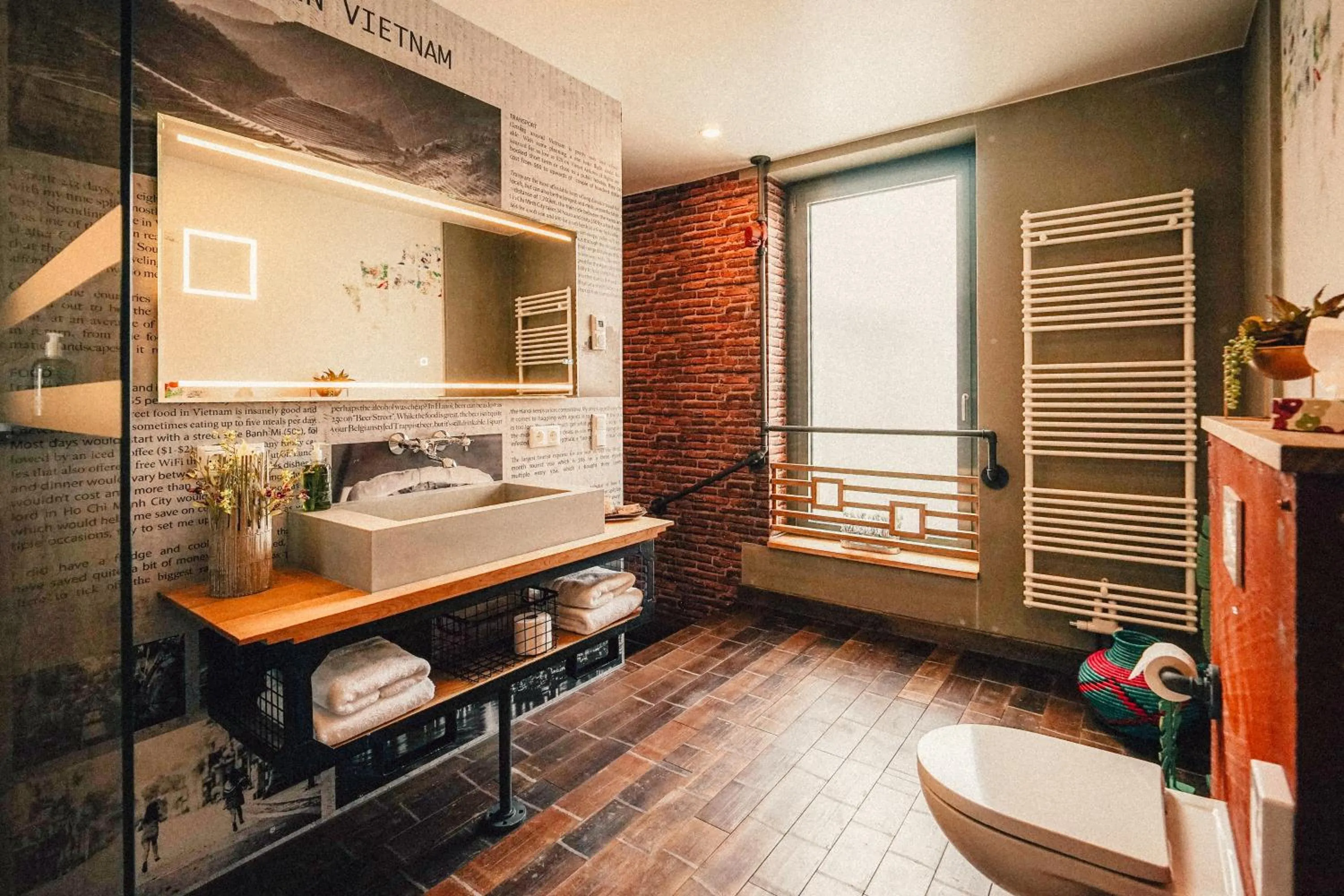 Toilet in 36 Phô Cô Hotel & Suites