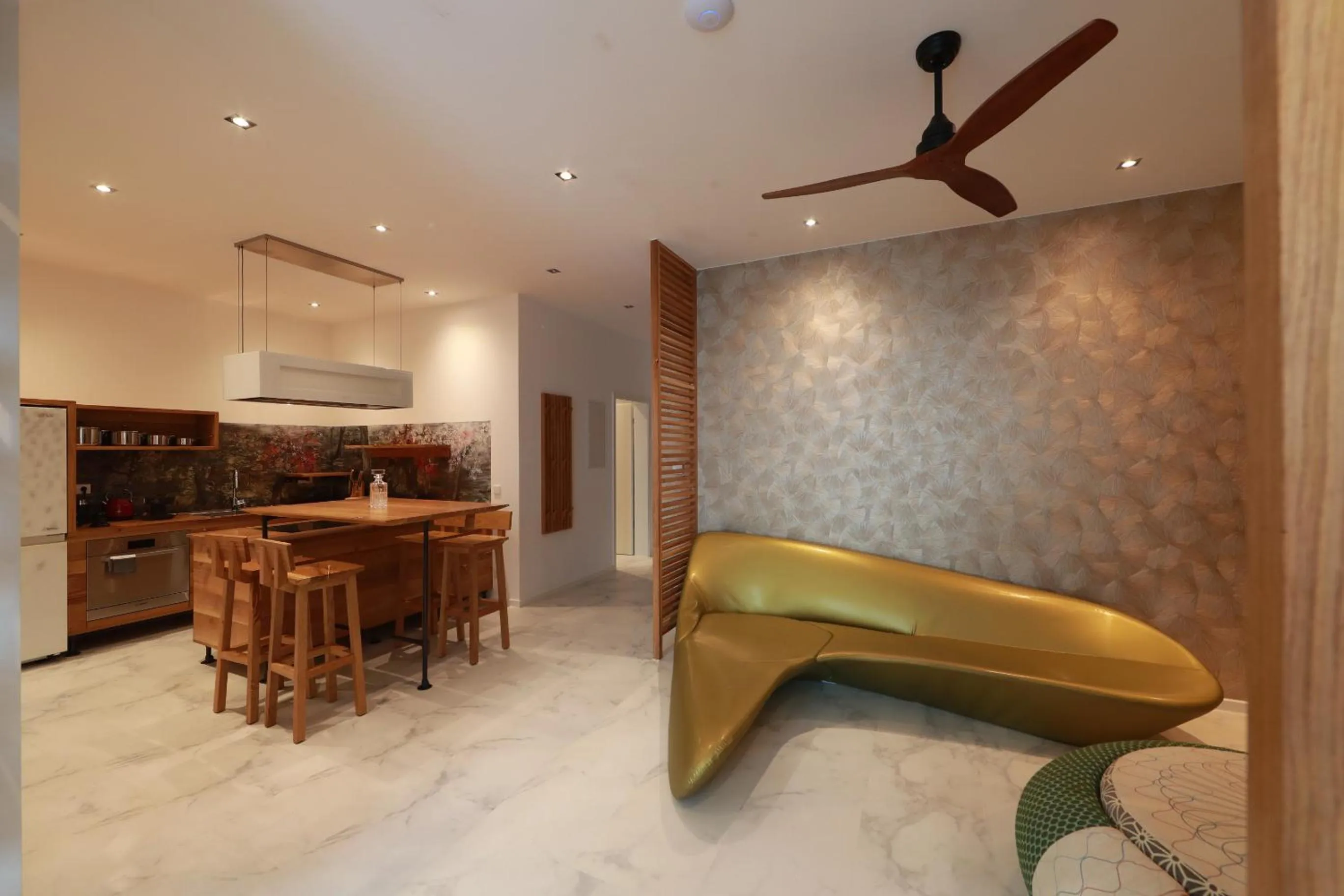 Kitchen or kitchenette in 36 Phô Cô Hotel & Suites